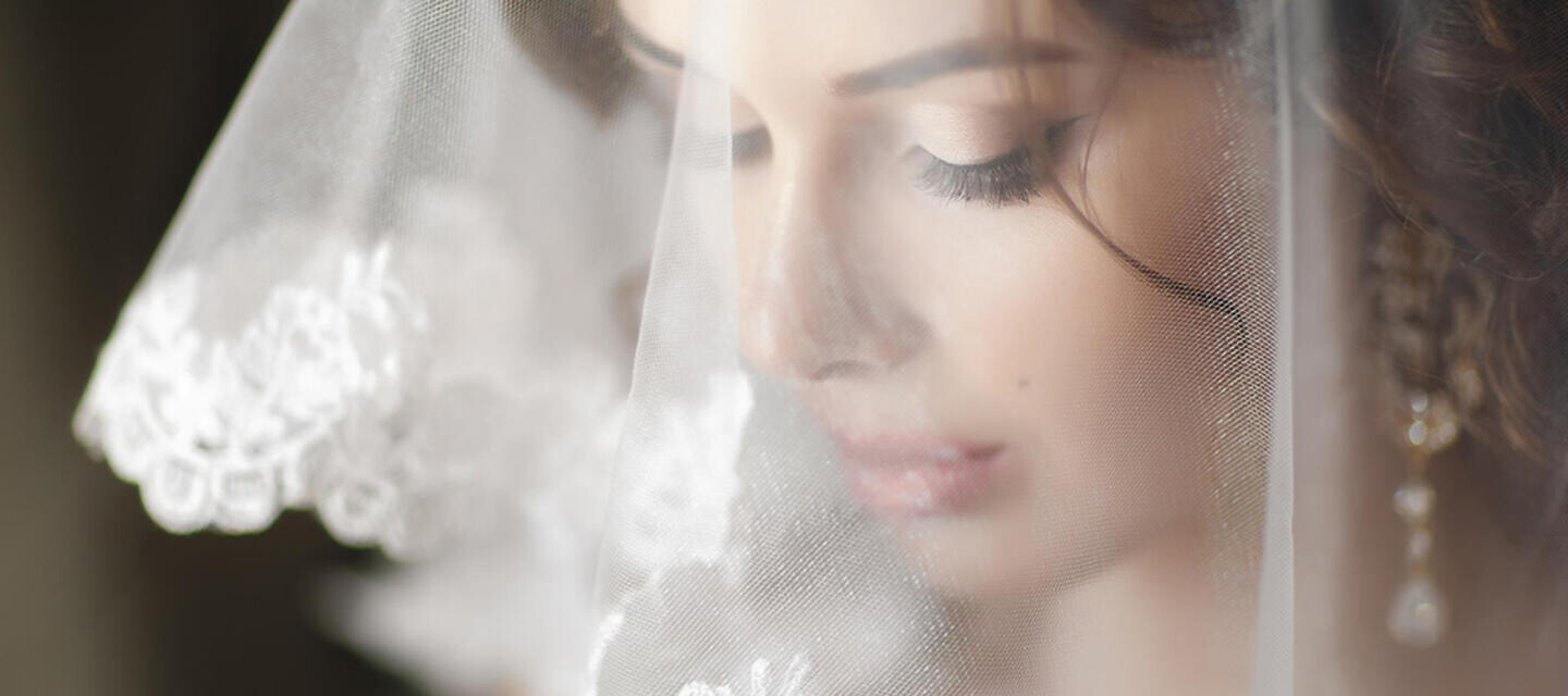 „Old money” smink és más esküvői szépségtrendek 2025-ben