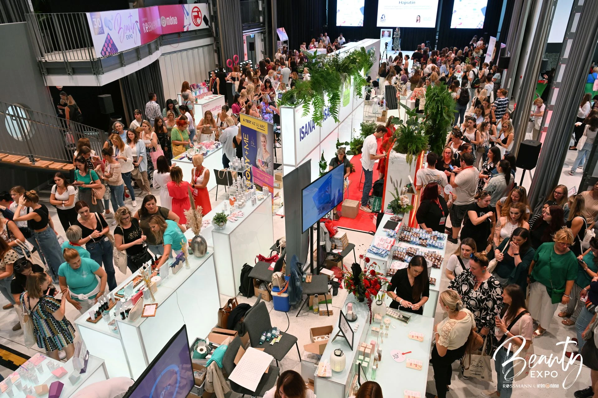 Szépségápolás a javából – Így telt az első Rossmann x Krémmánia Beauty Expo