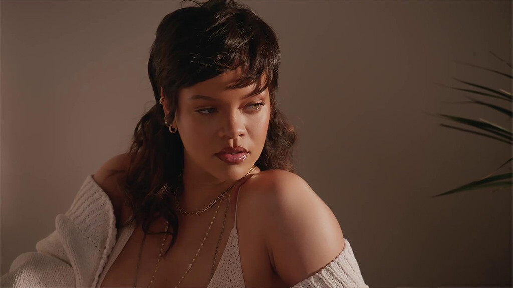 Rihanna a hajápolást is meghódítja, jön a Fenty Hair