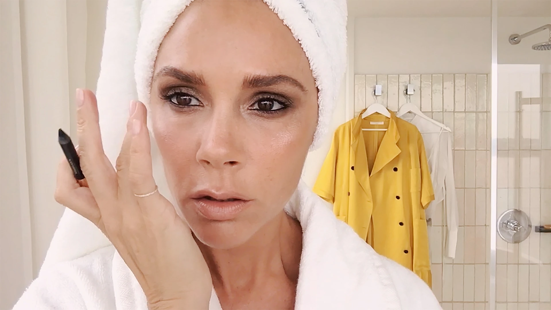 Ilyen az 5 perces smink Victoria Beckham szerint