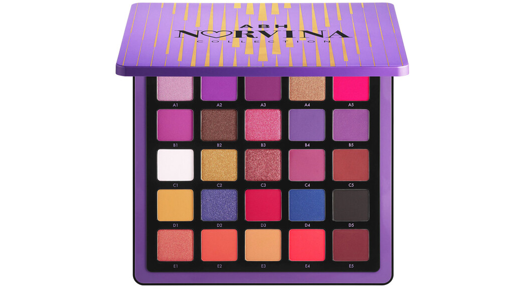 Hatalmas sminkpalettával jelentkezett az Anastasia Beverly Hills