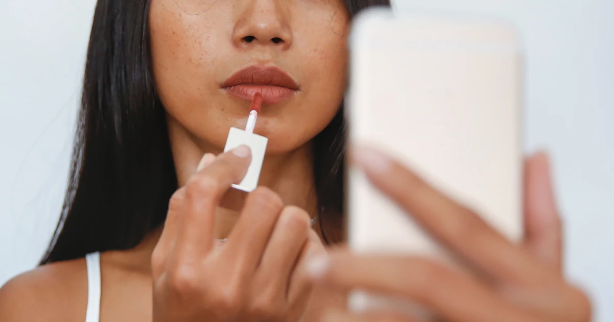 Szia, ChatGPT! Szerinted mit kenjek magamra? – ez a 10 szépségmárka az AI kedvence