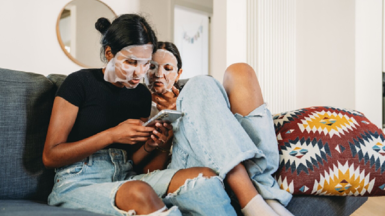 Hogyan ismerjük fel a bőrtípusunkat és bőrproblémáinkat?