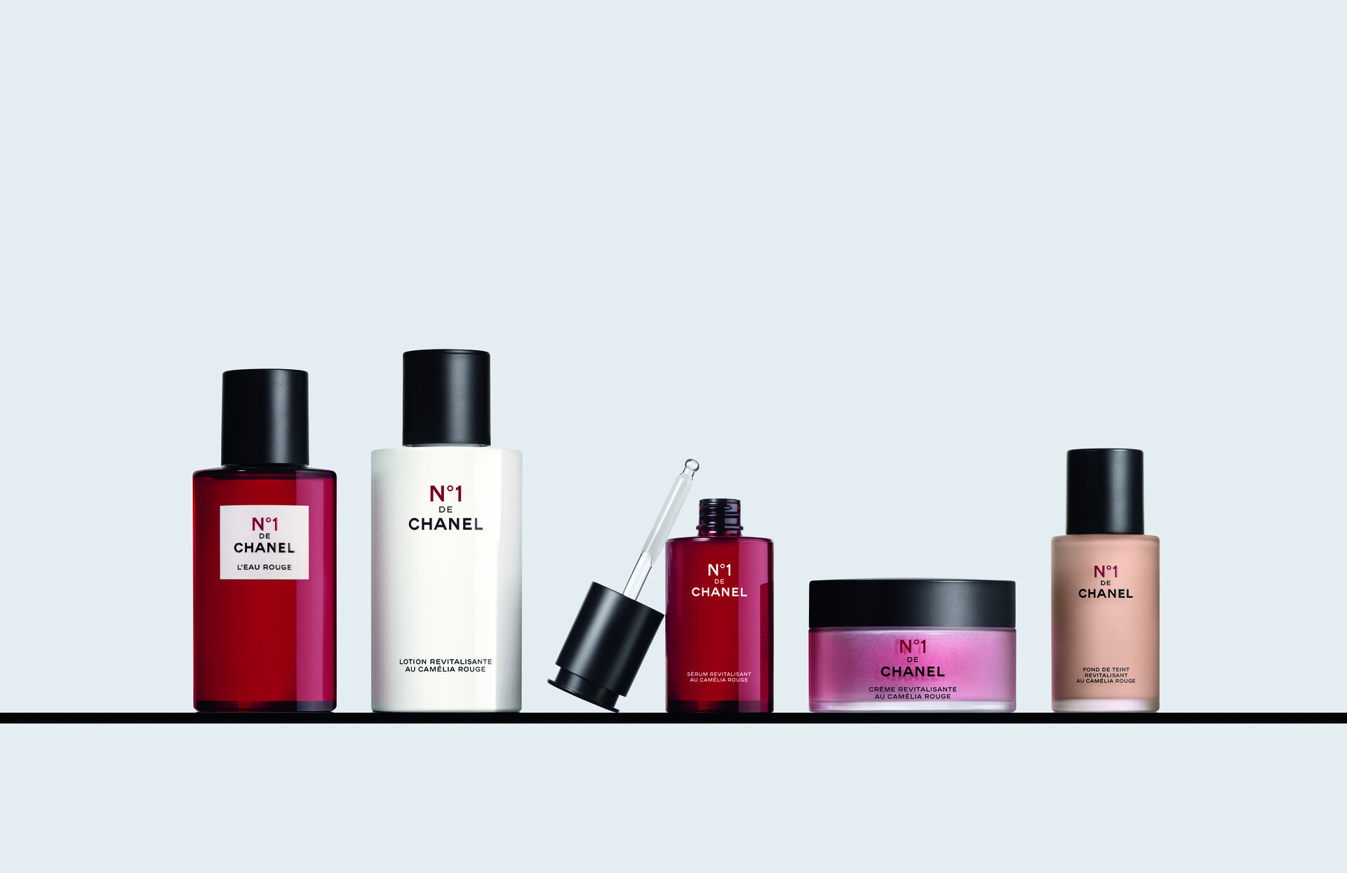 Új, clean beauty arcápoló- és sminkvonalat indít a Chanel, érkezik a Chanel N°1