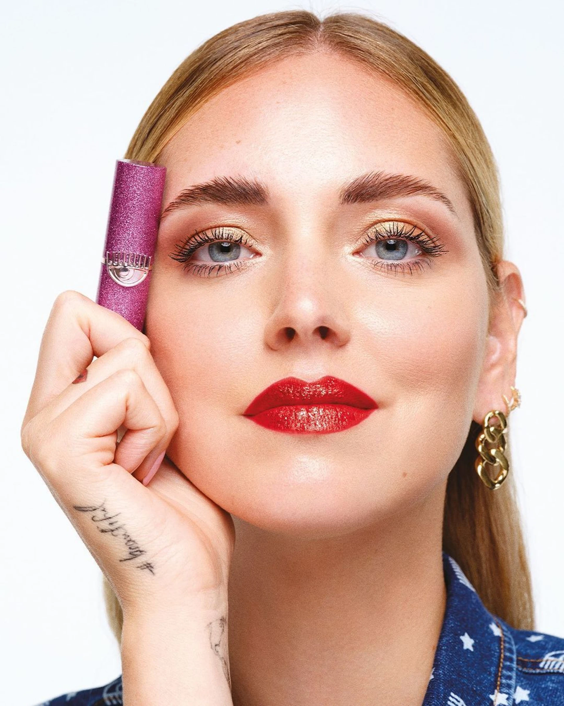 Egyik megy, másik jön: Chiara Ferragni sminkmárkát indít