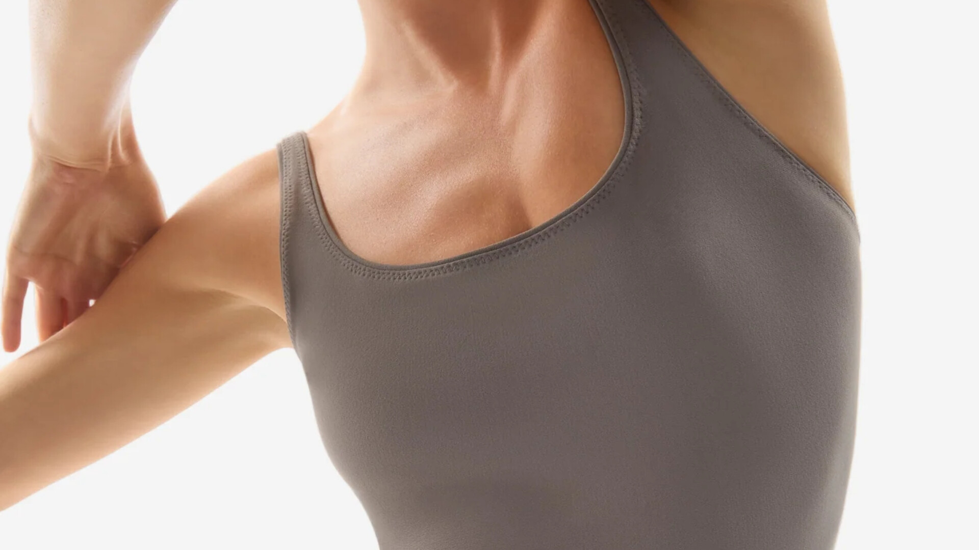 Regeneráló ruha, amely a bőrödet is ápolja? Már előrendelhető!