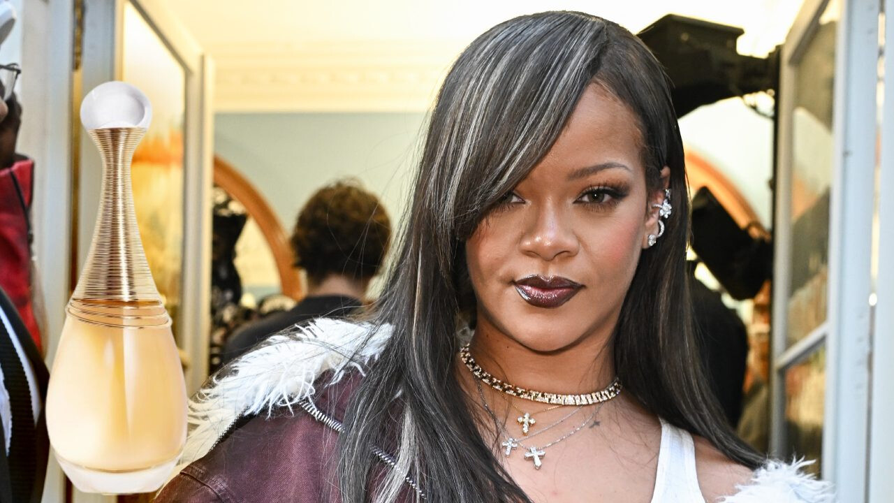 Rihannára cserélte Charlize Theront a Diort