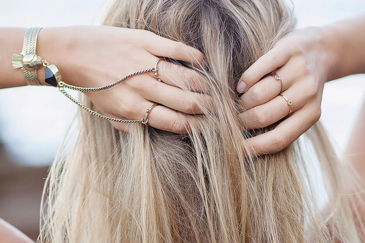 Végszükség esetén ráfújni! – TOP5 szárazsampon