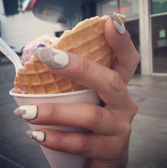 Nyárköszöntő fagyis manikűrök