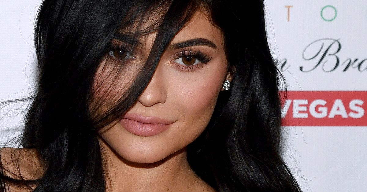Ezt lehet tudni Kylie Jenner bőrápolóiról