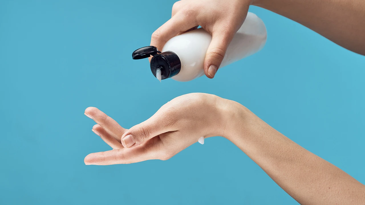 A kémiai hámlasztók az új testápolási kedvencek