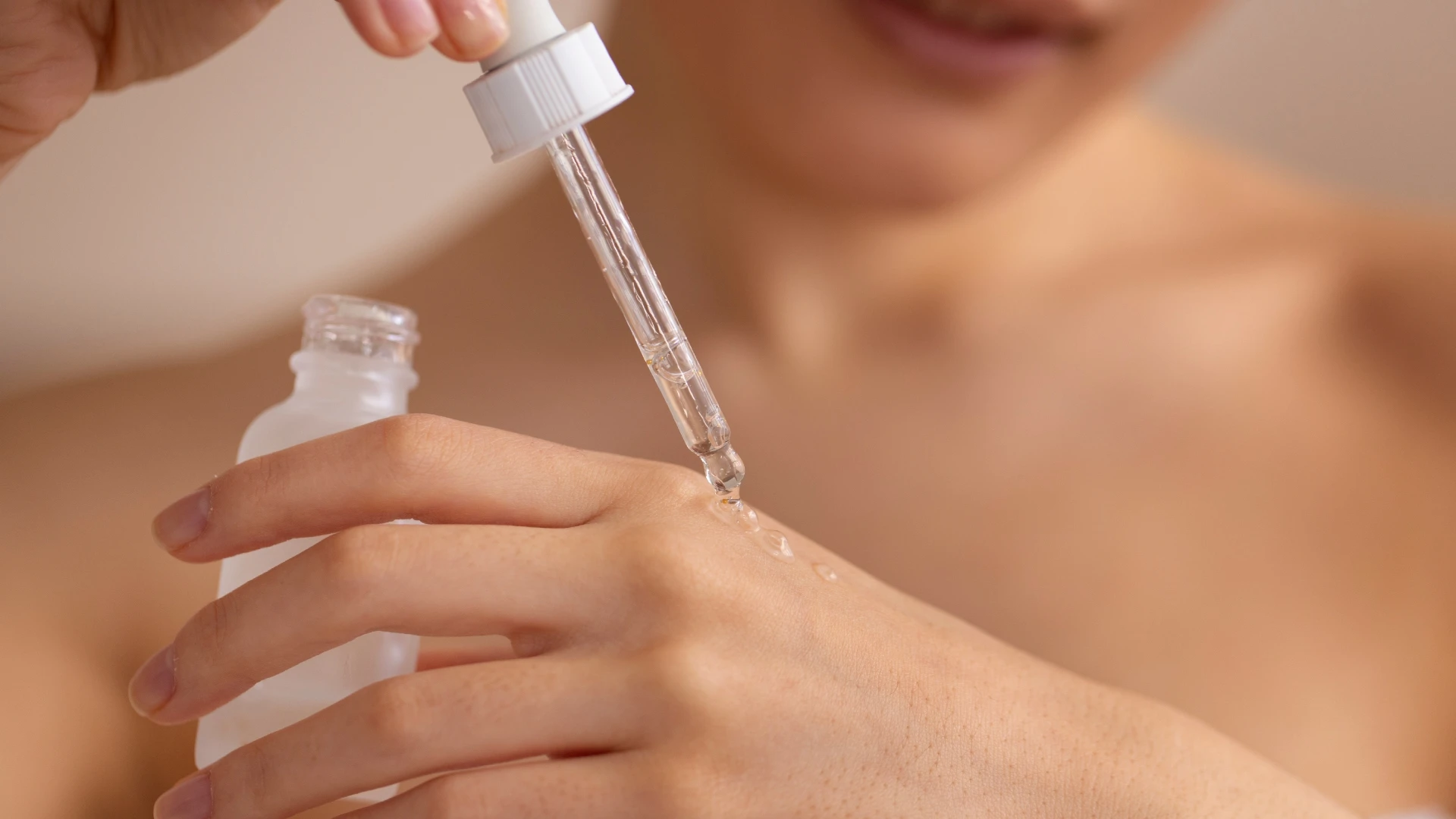 Új retinoidszabályozás lépett életbe – mit jelent ez a bőrápolási rutinodra nézve?