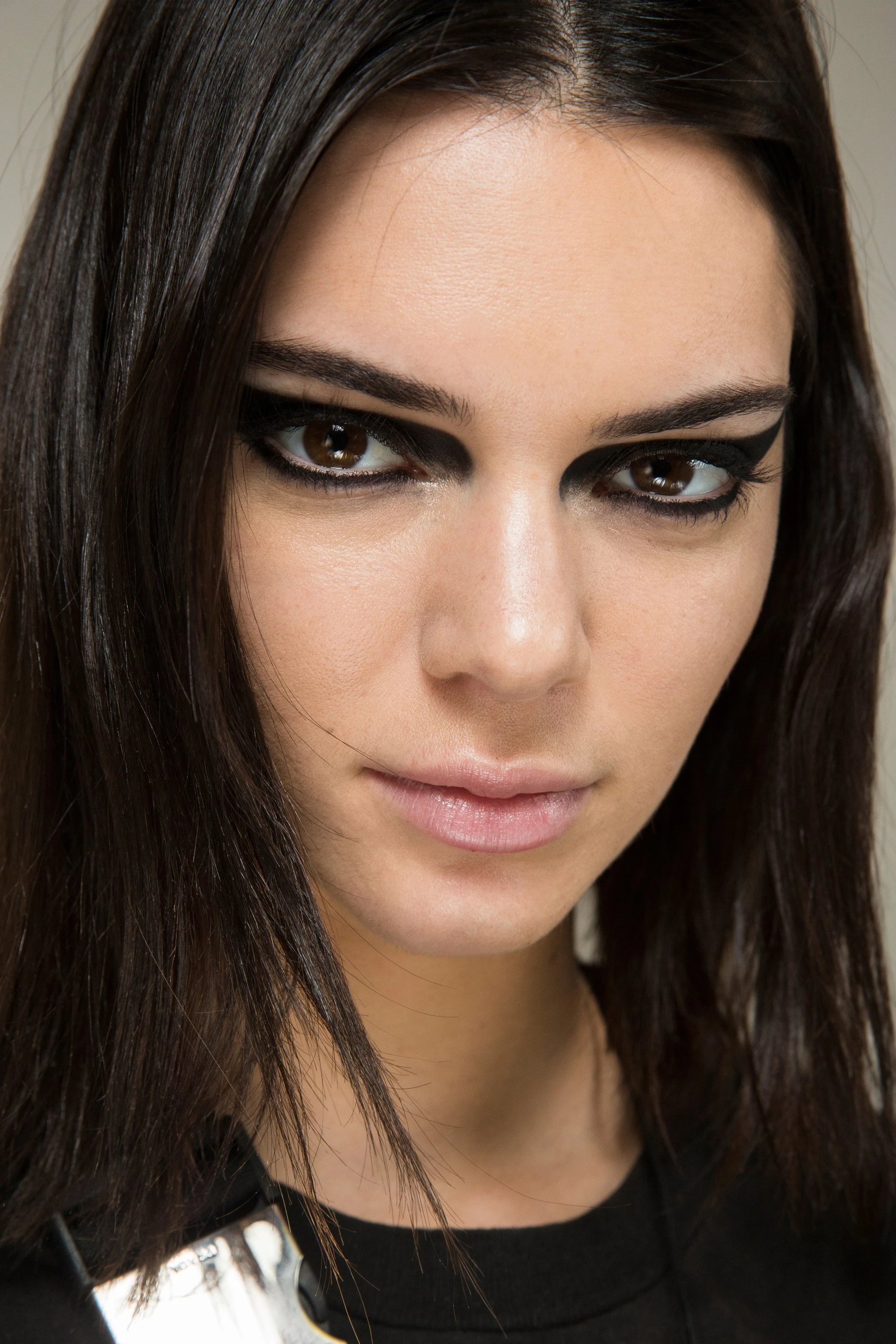 Füstös szemsmink trend a Milánói Divathétről