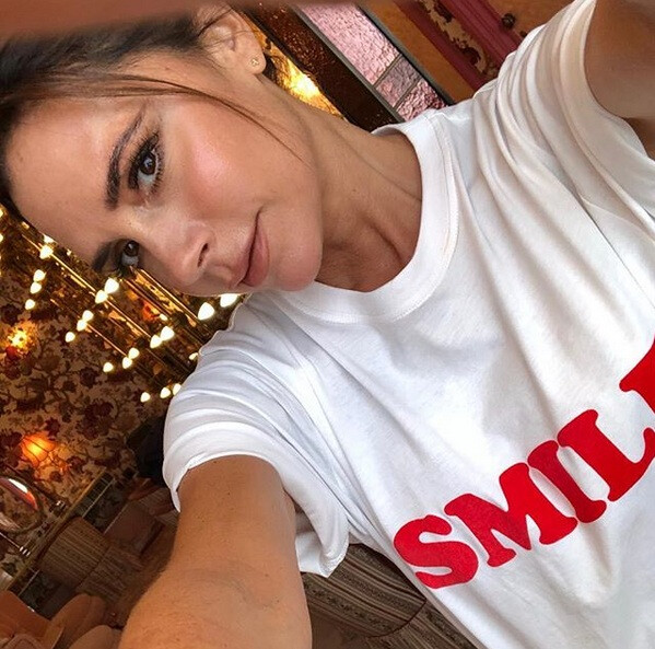 Victoria Beckham felcsap vloggernek