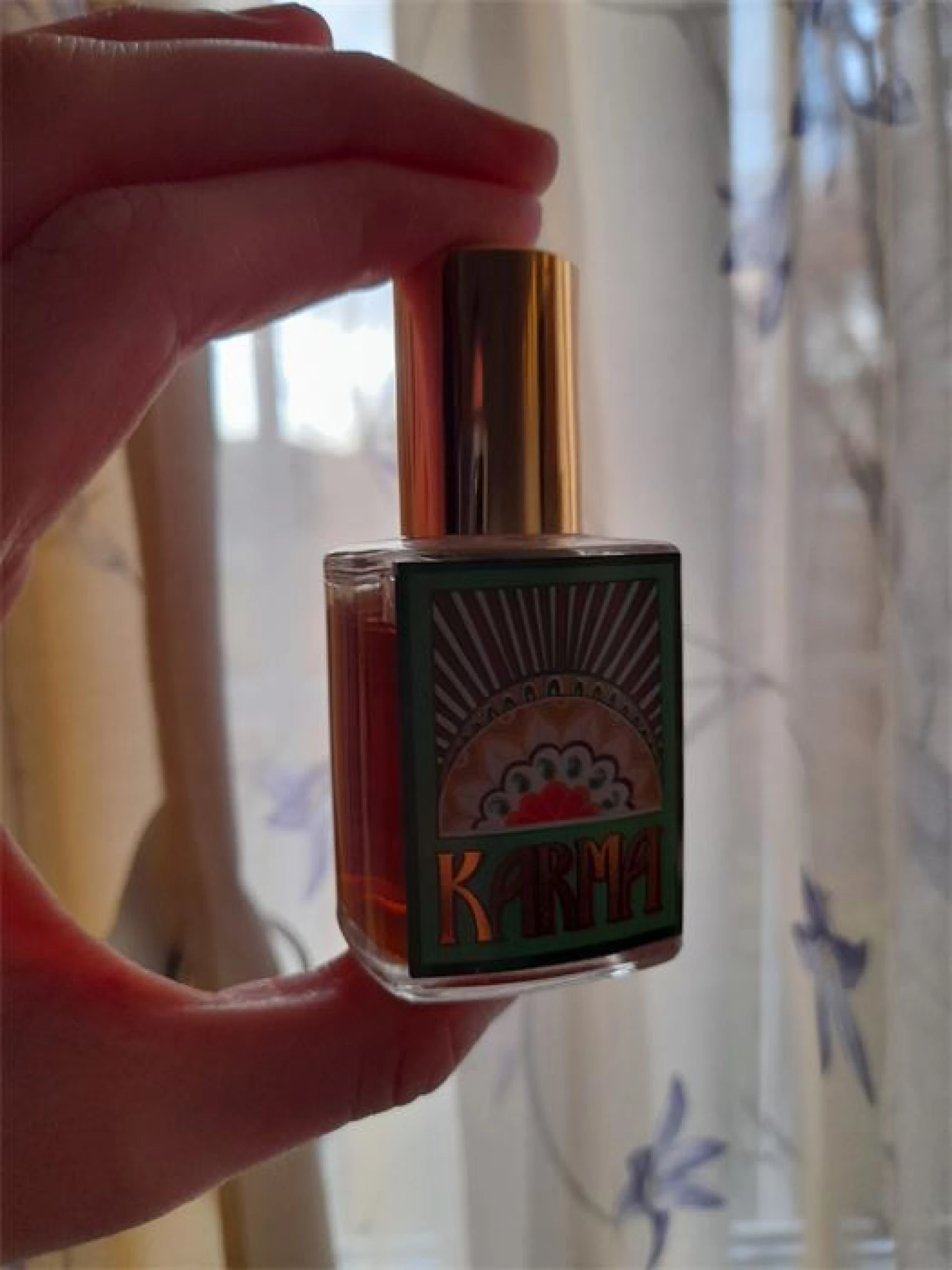 Lush Karma Parfüm (régi)