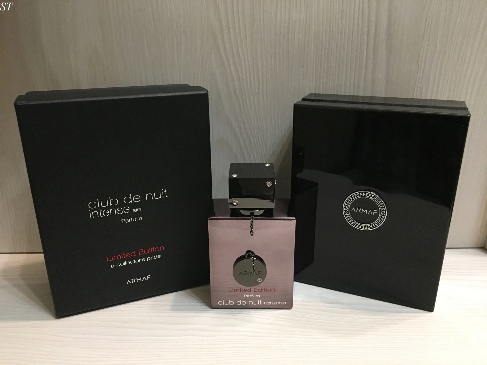 Fújós - Armaf Club de Nuit Intense Man Limited Edition Parfum