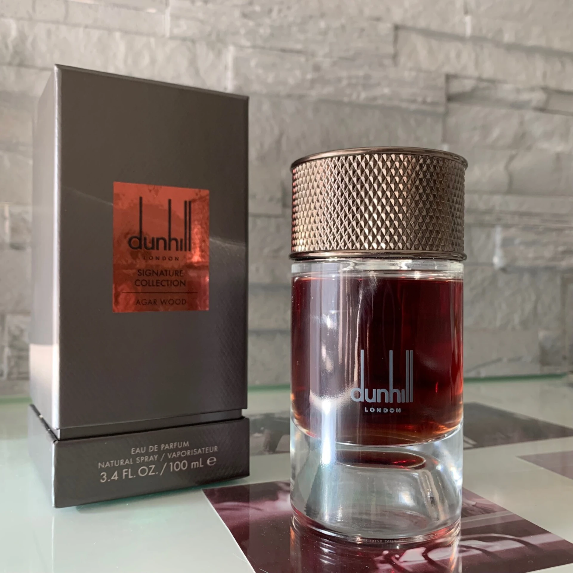 Dunhill Signature Collection Agar Wood EDP fújósok