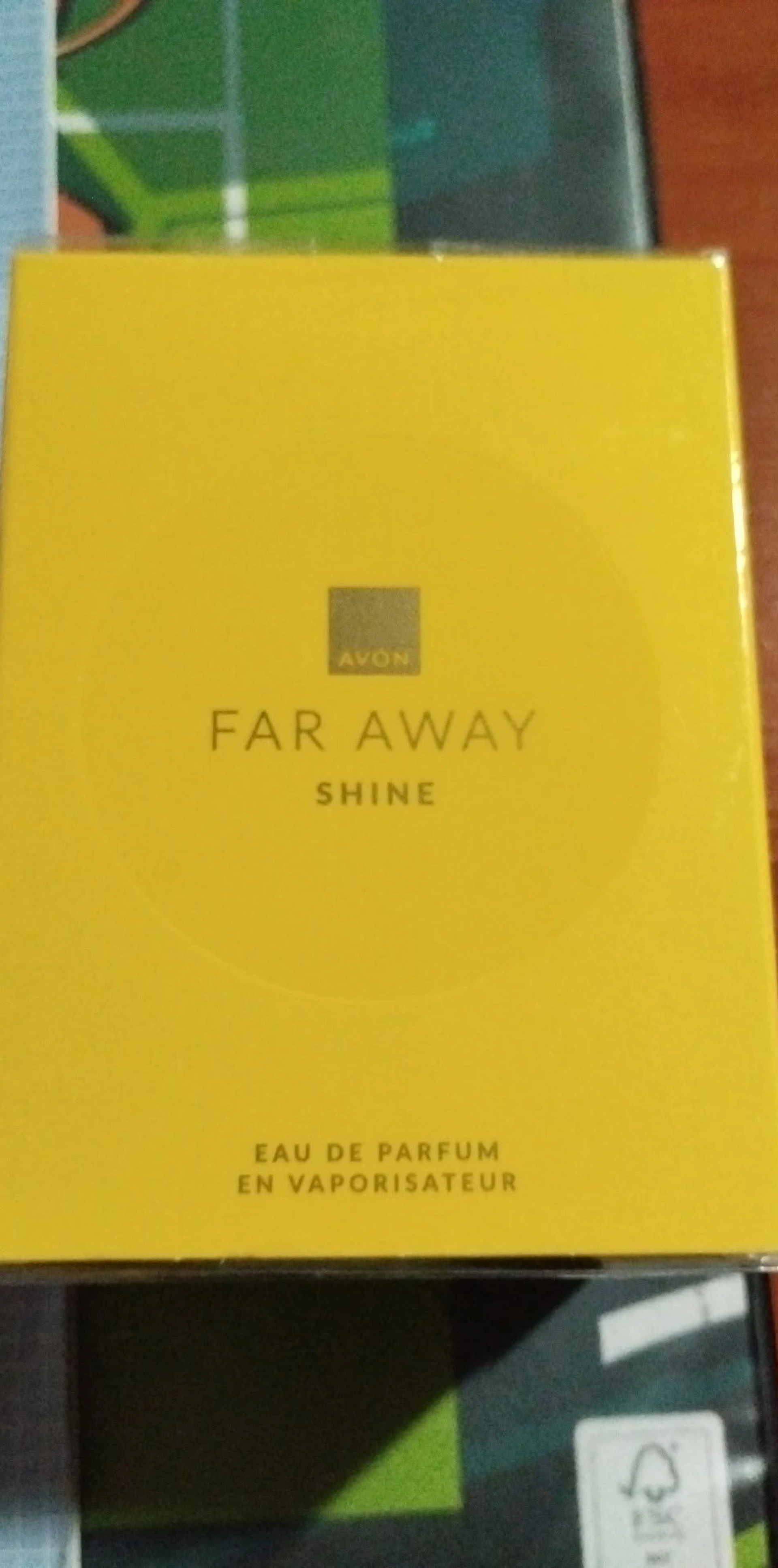 Avon Far Away Shine parfüm 50 ml