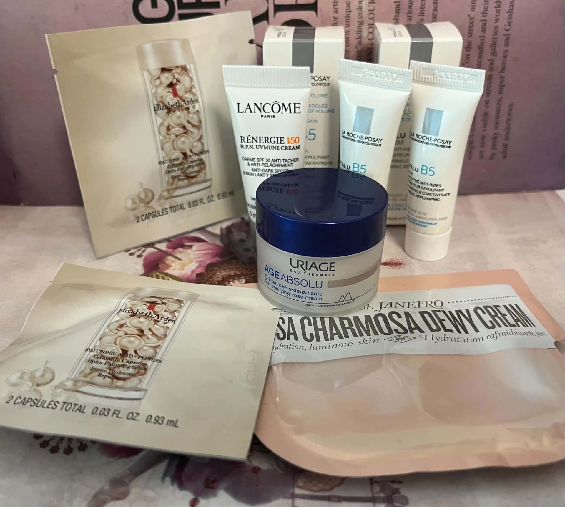 Uriage és Sol De Janeiro mini anti-aging bőrápoló szett