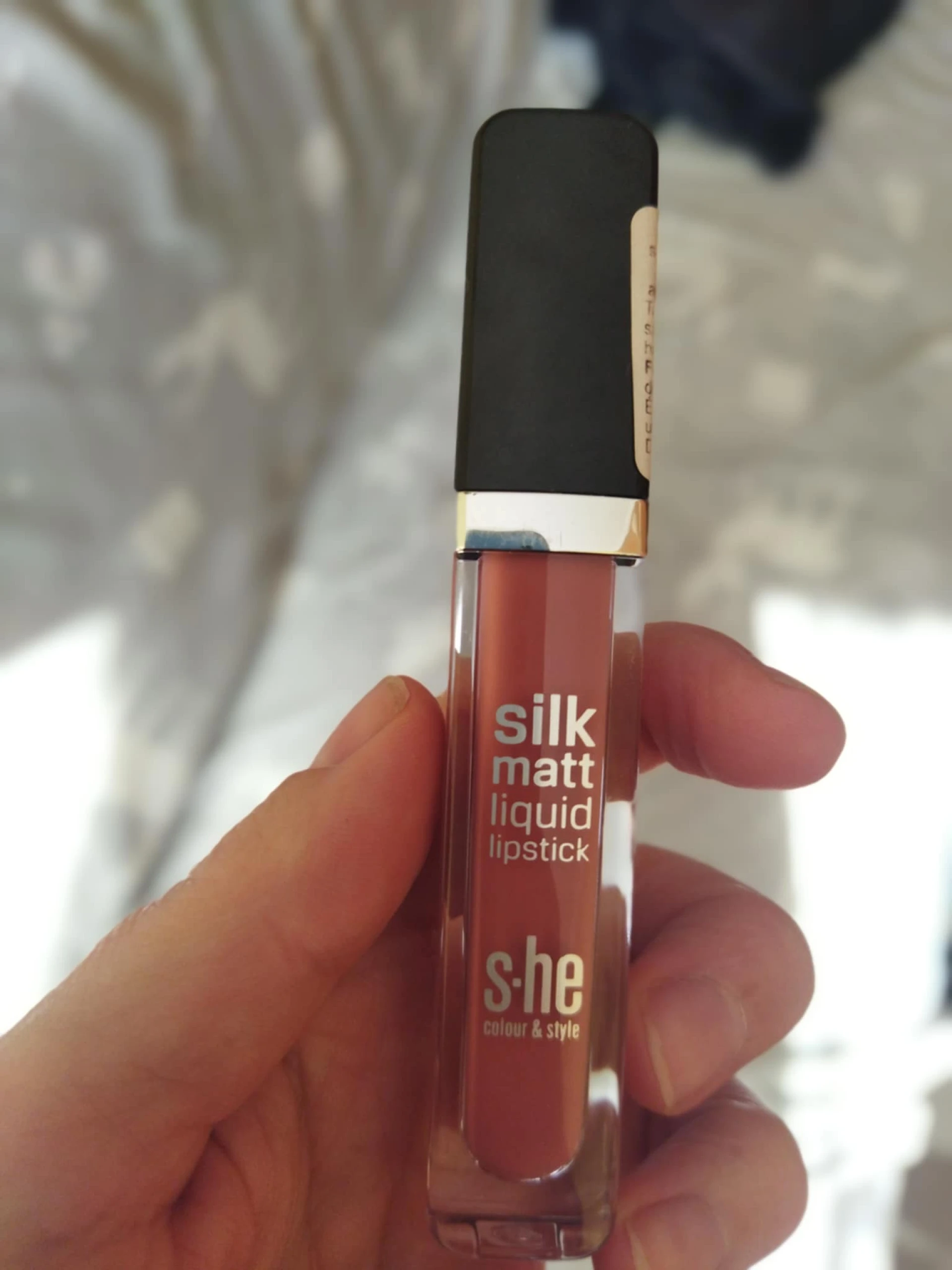 S.he matt liquid lipstick