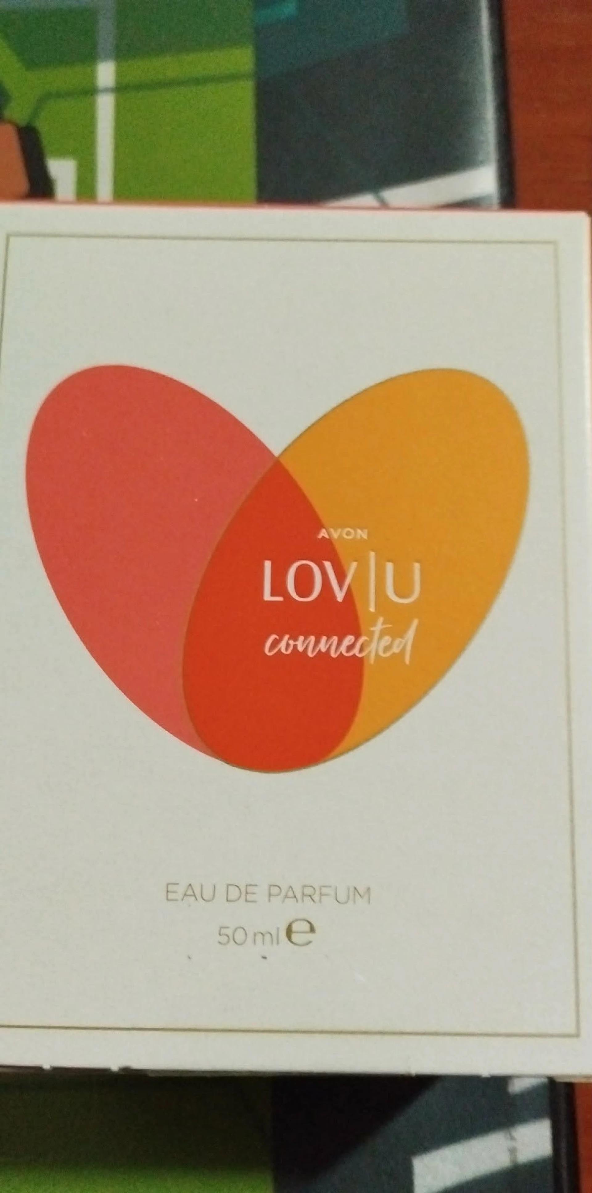Avon Lov U Connected parfüm 50 ml
