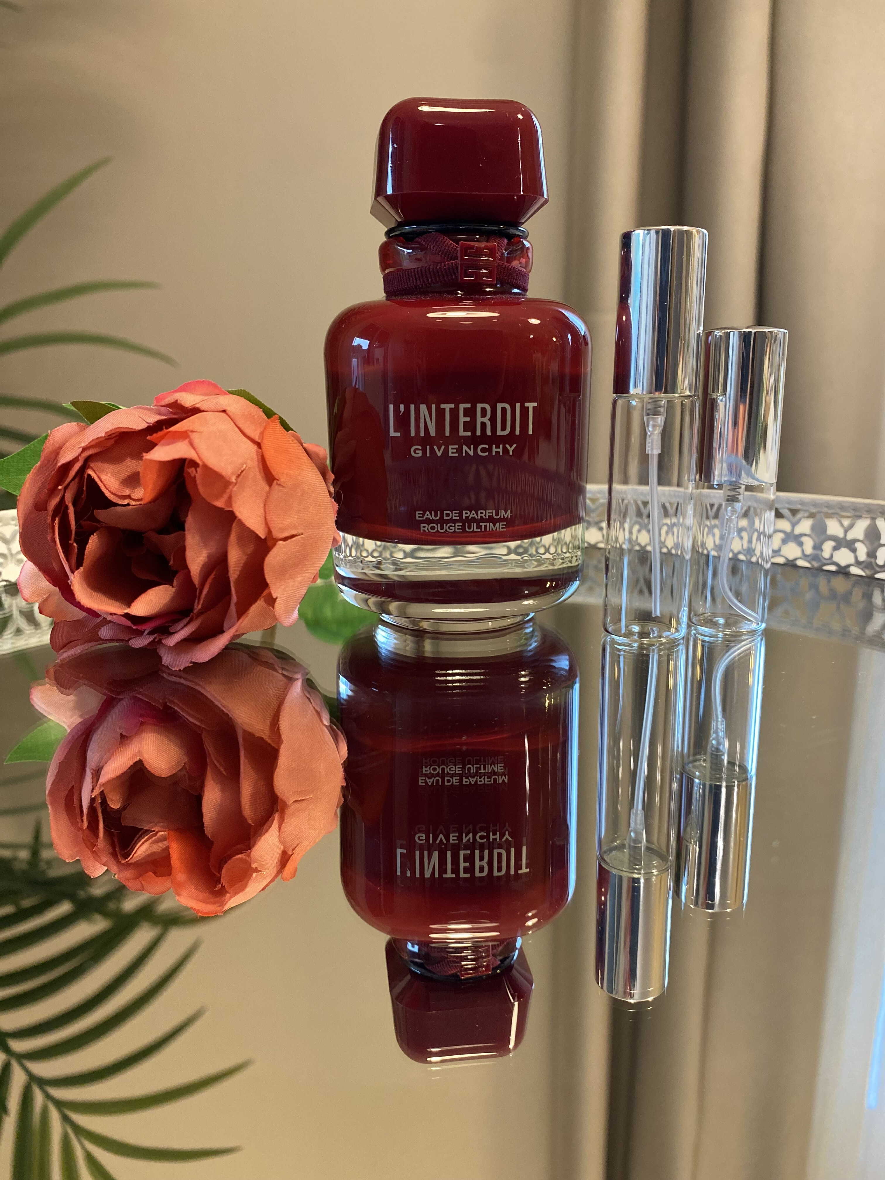 Givenchy L'interdit edp Rouge Ultime dekantok