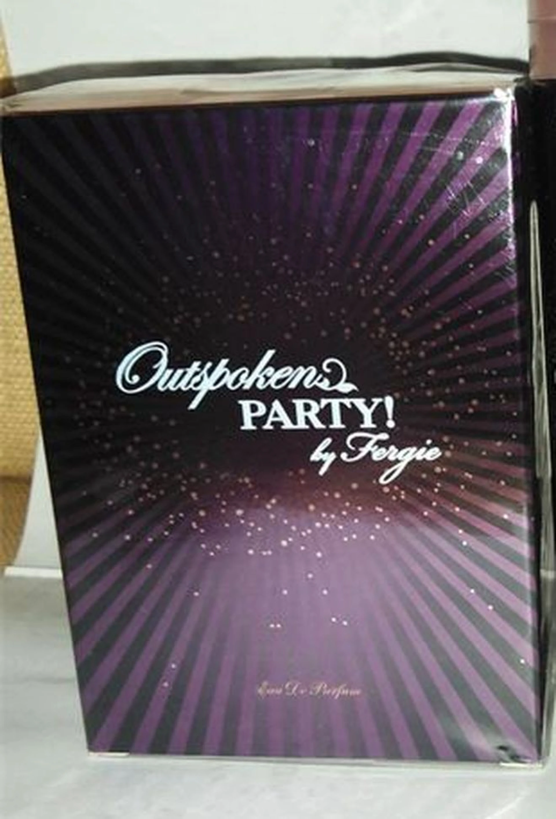 Ritka! Avon Outspoken Party! by Fergie parfüm eladó
