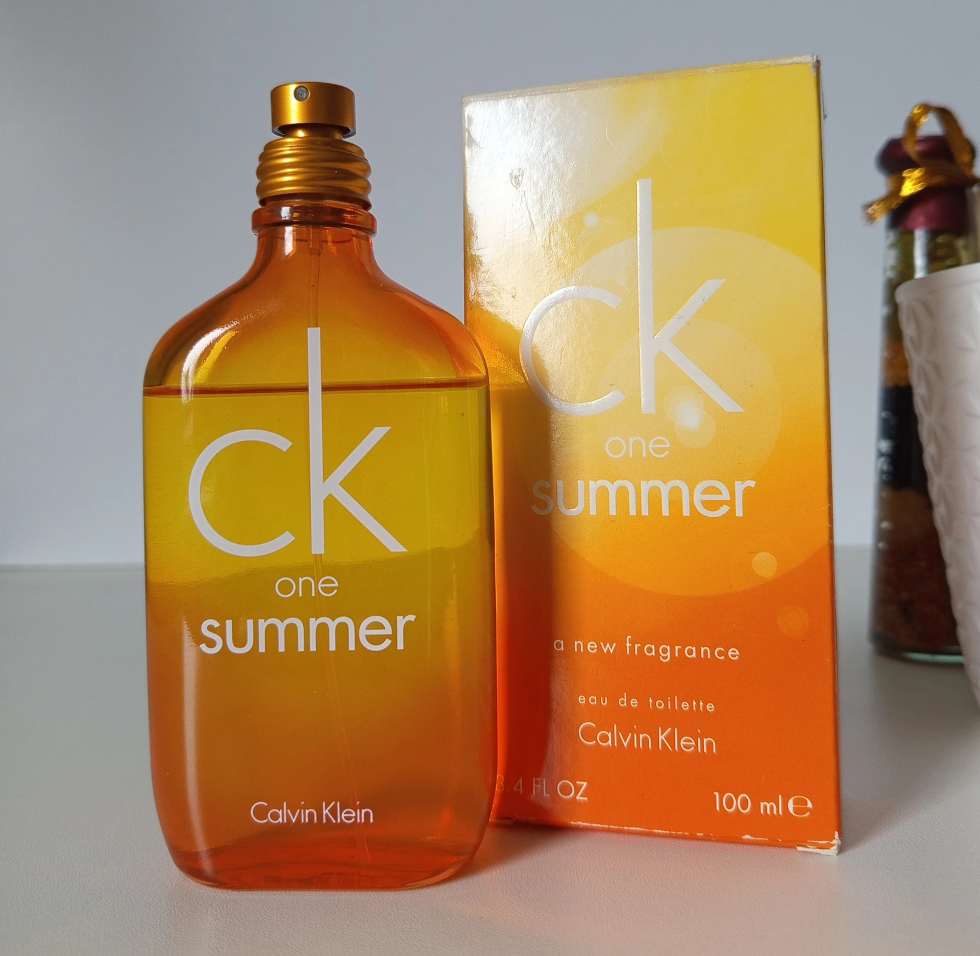 RITKA Calvin Klein Ck One Summer 2010 EDT