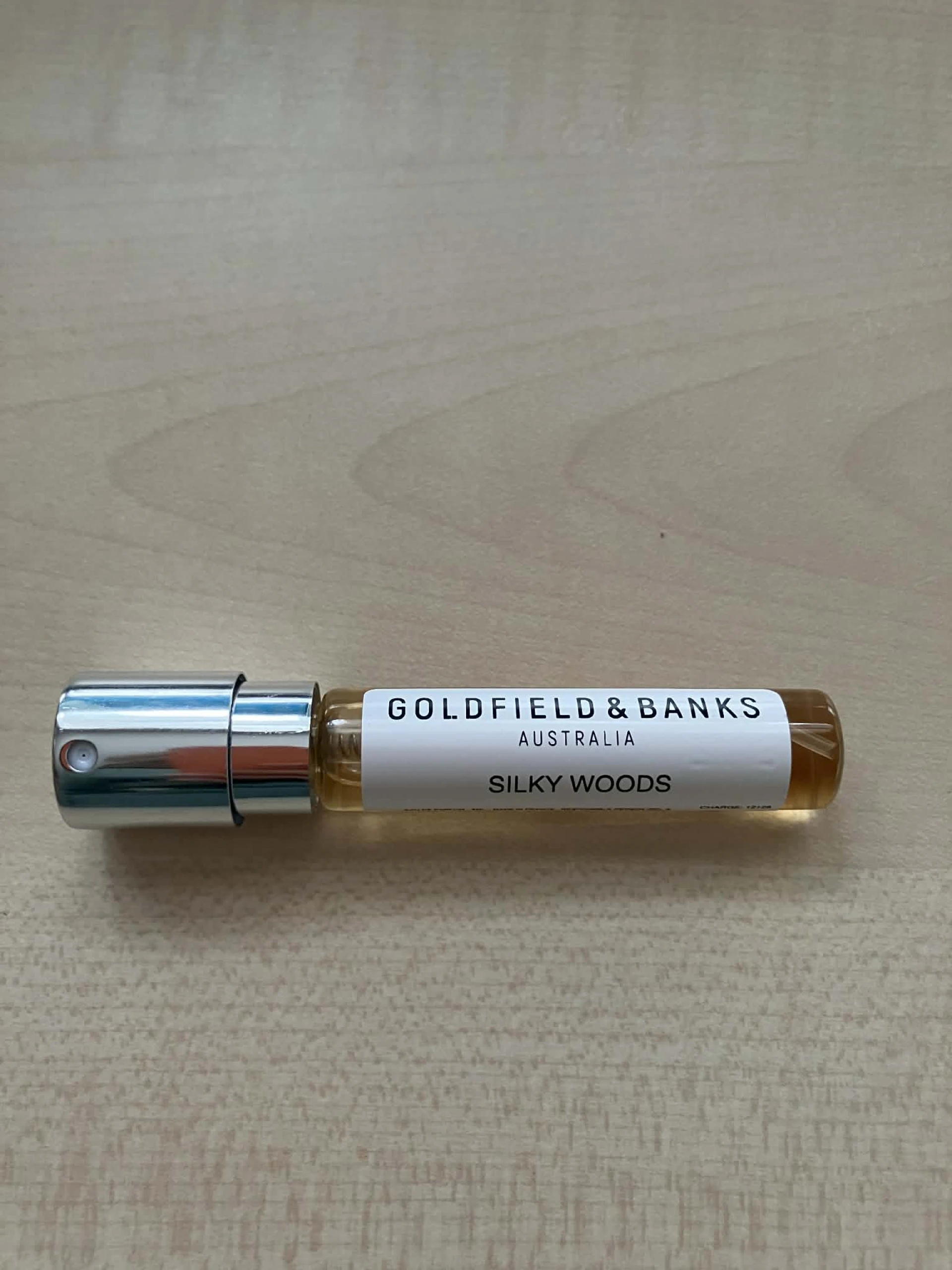 Golfield & Banks Silky Woods travel size 8 ml