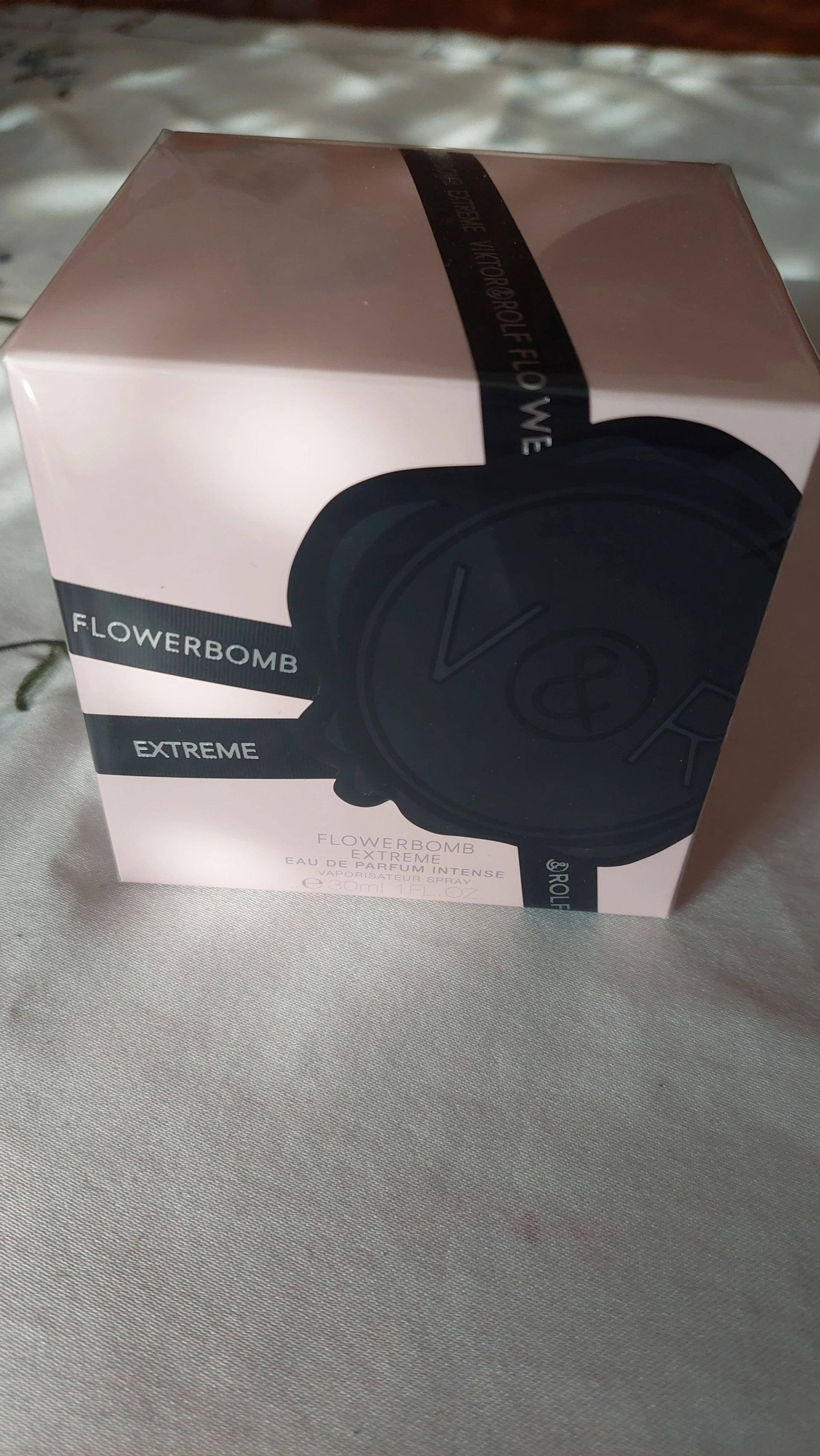 Viktor&Rolf Flowerbomb Extreme 2025