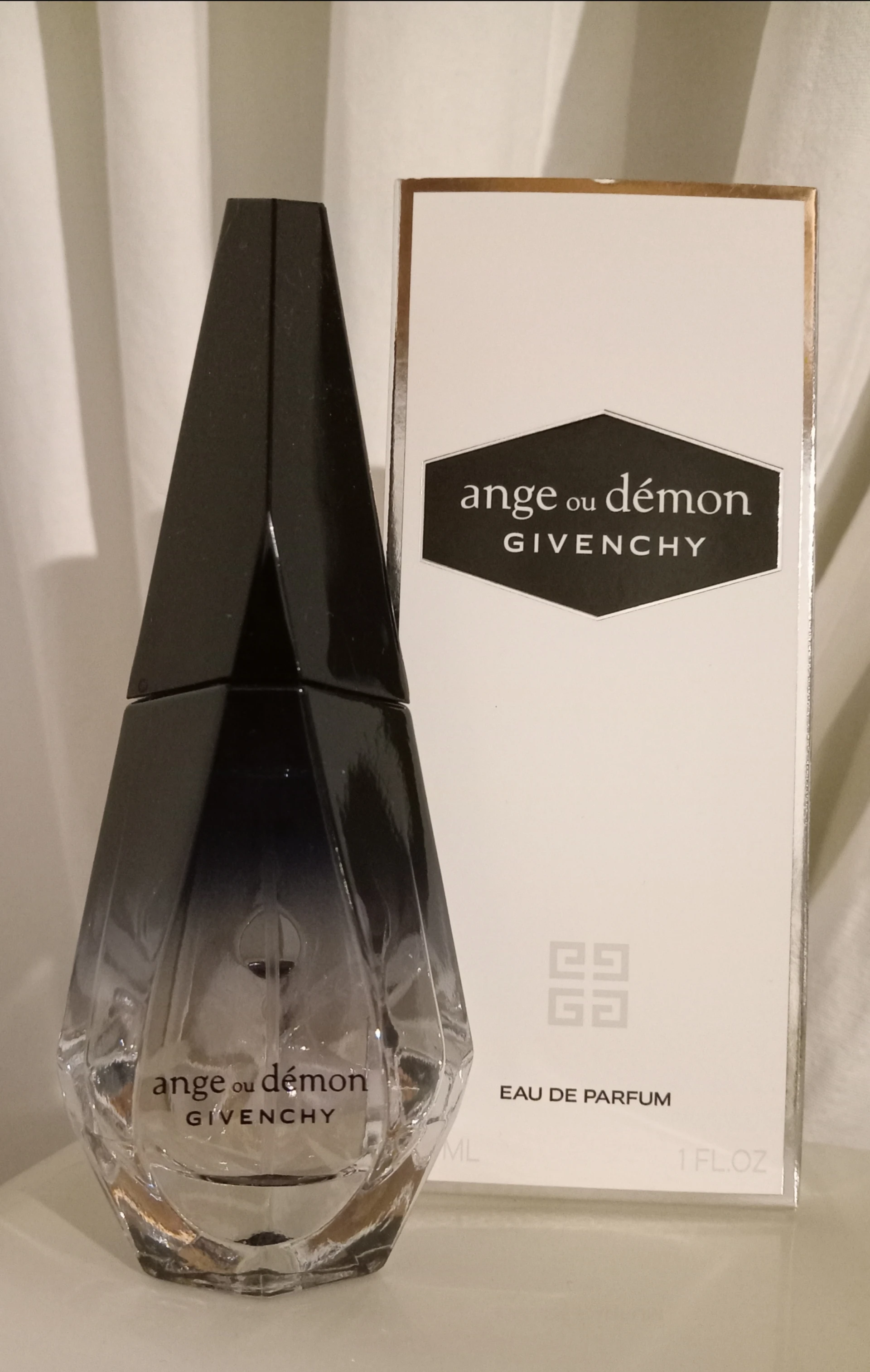 Givenchy Ange ou Démon
