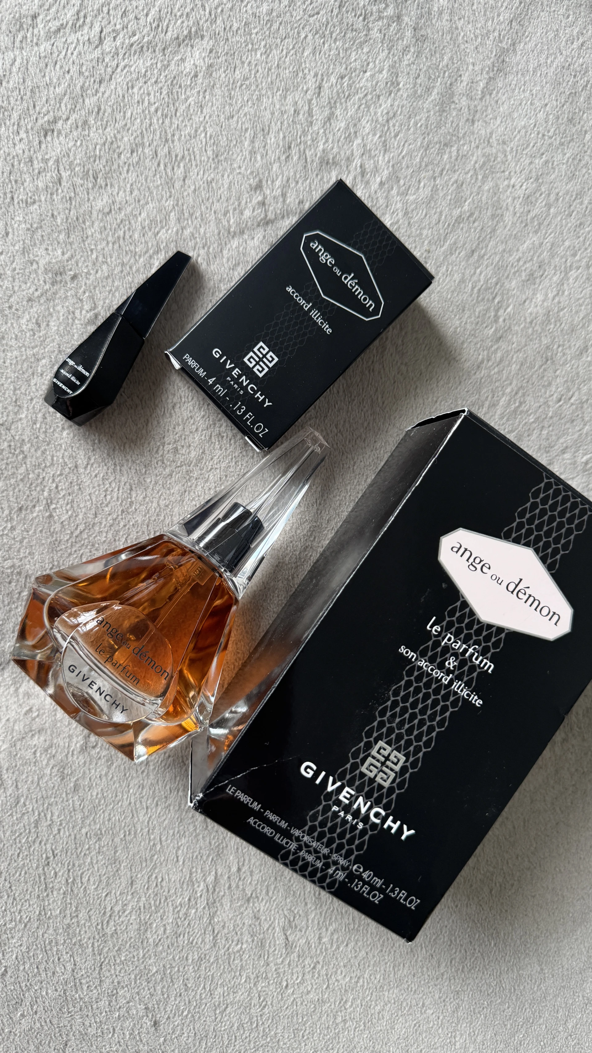 Givenchy Ange ou Démon Le Parfum 40 ml + according illicte