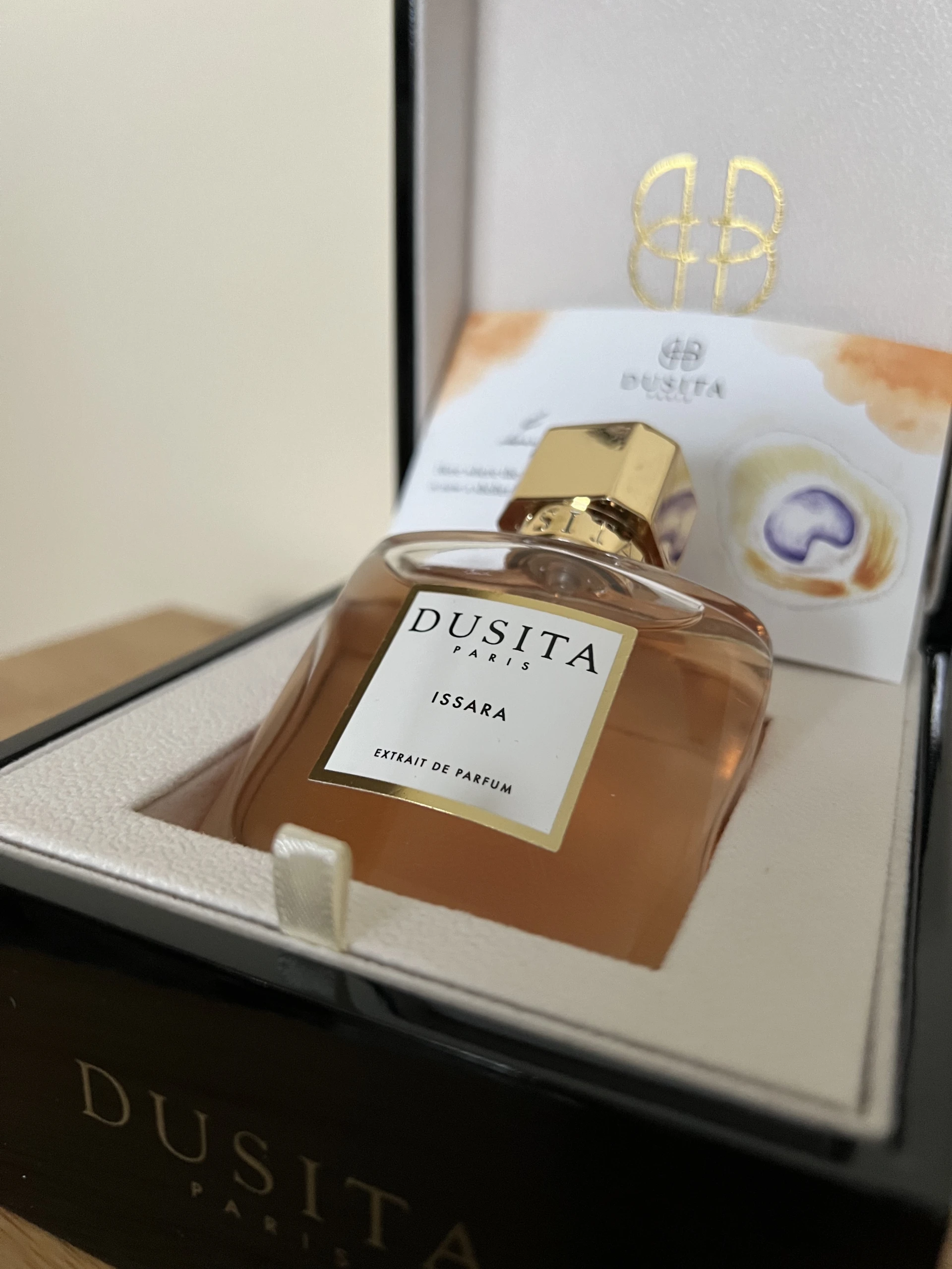 Dusita Issara