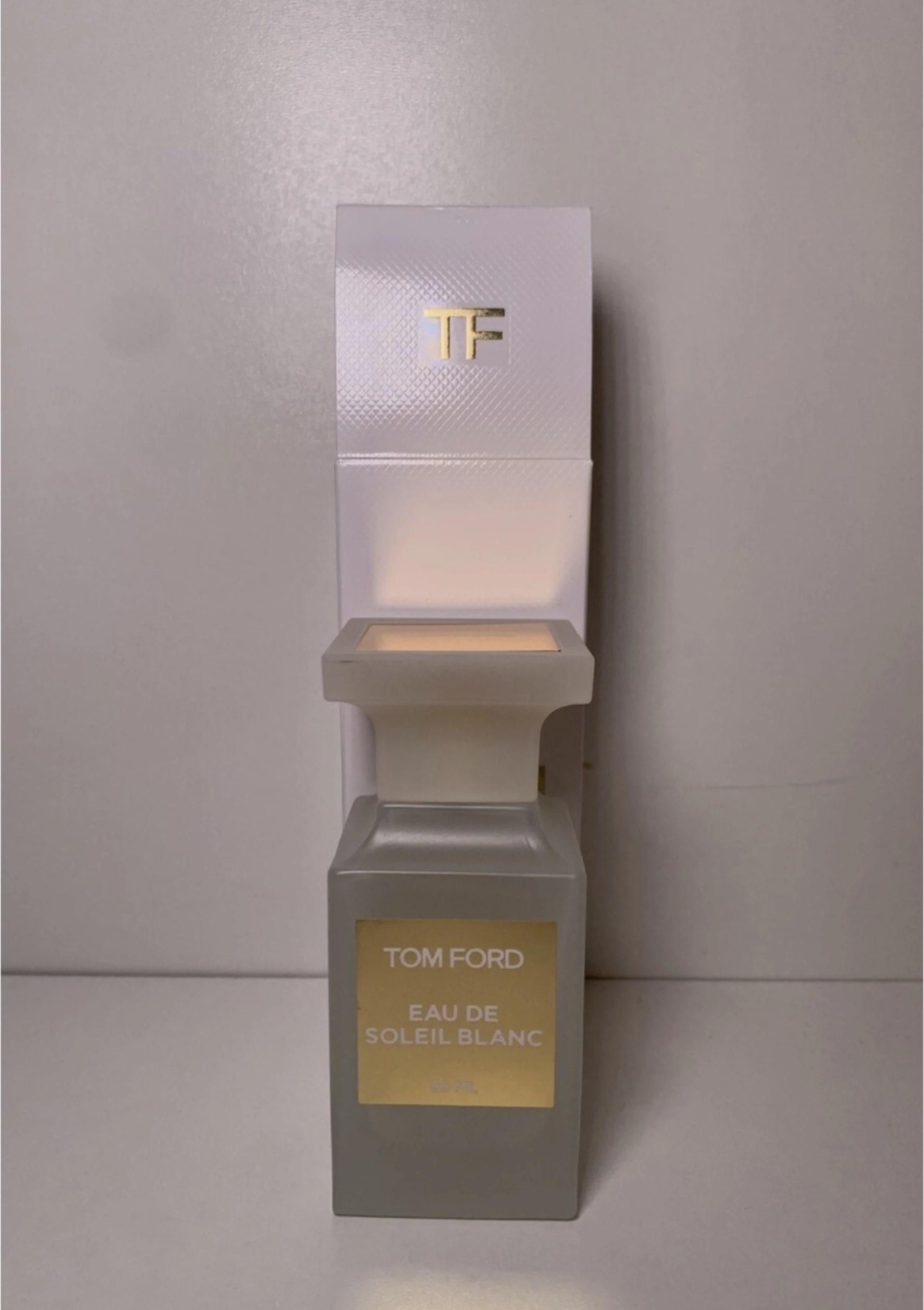 Tom Ford Eau de Soleil blanc dekantok