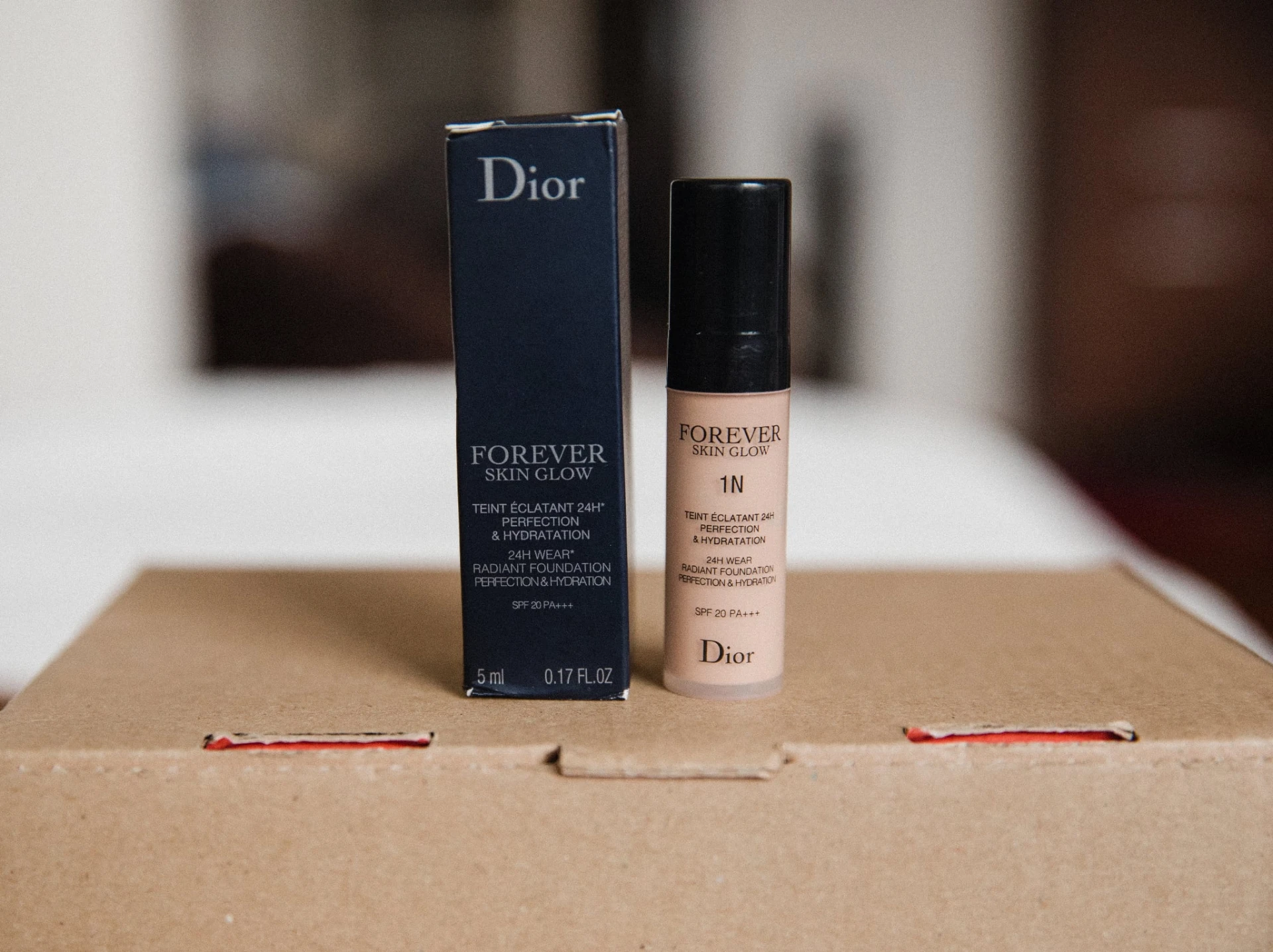 Dior Forever Skin Glow alapozó SPF20 5 ml utazó kiszerelés