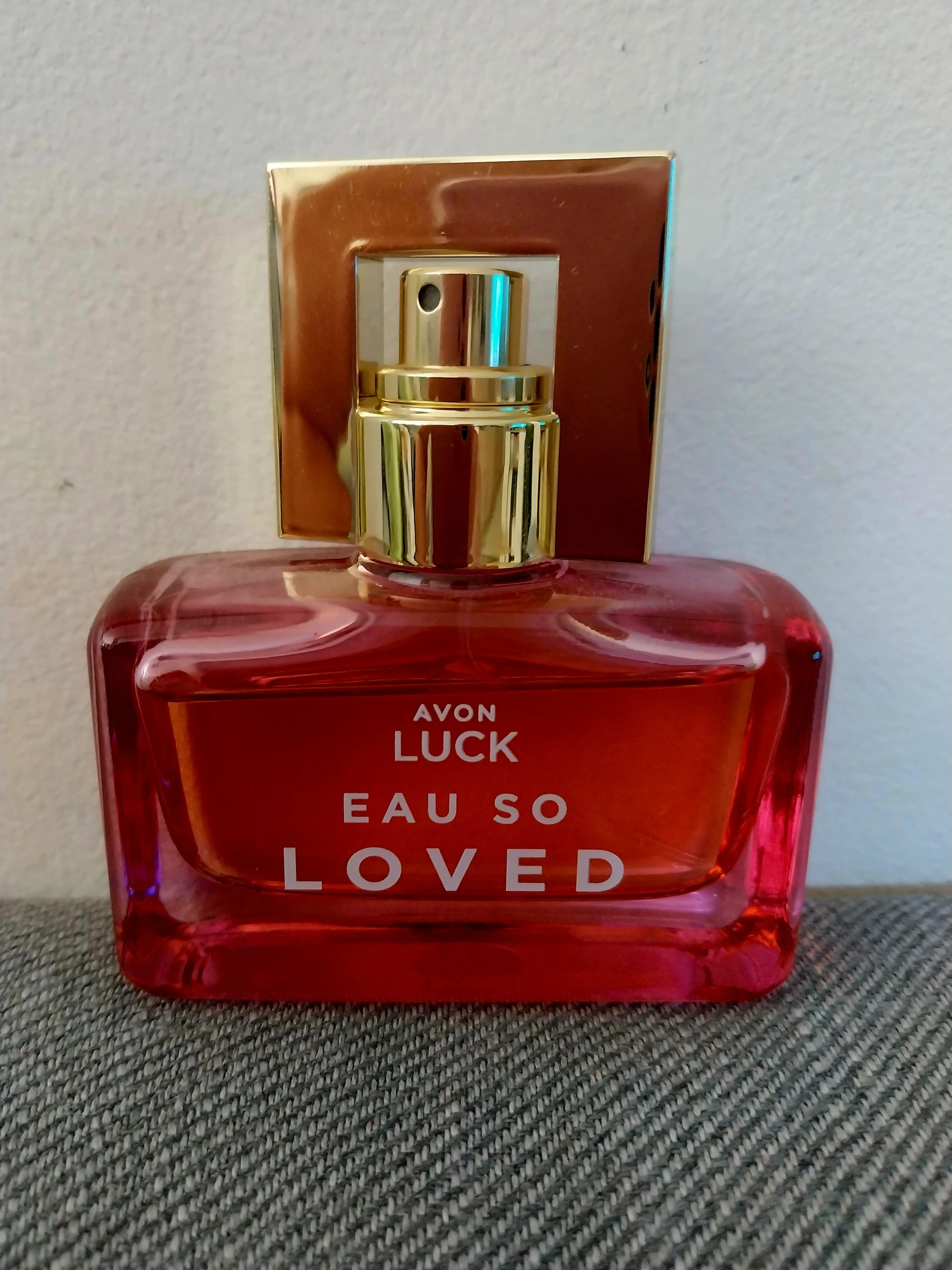 Avon Luck Eau so Loved
