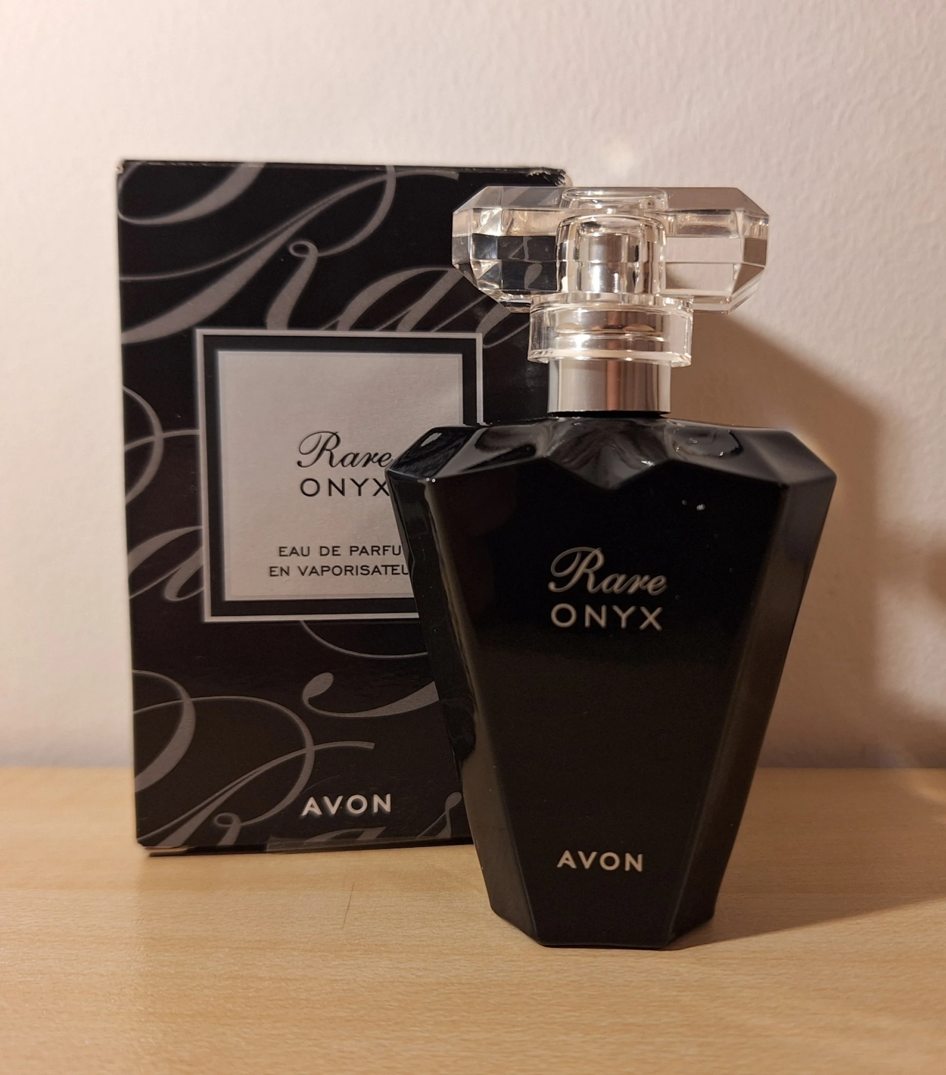 AVON Rare Onyx EdP