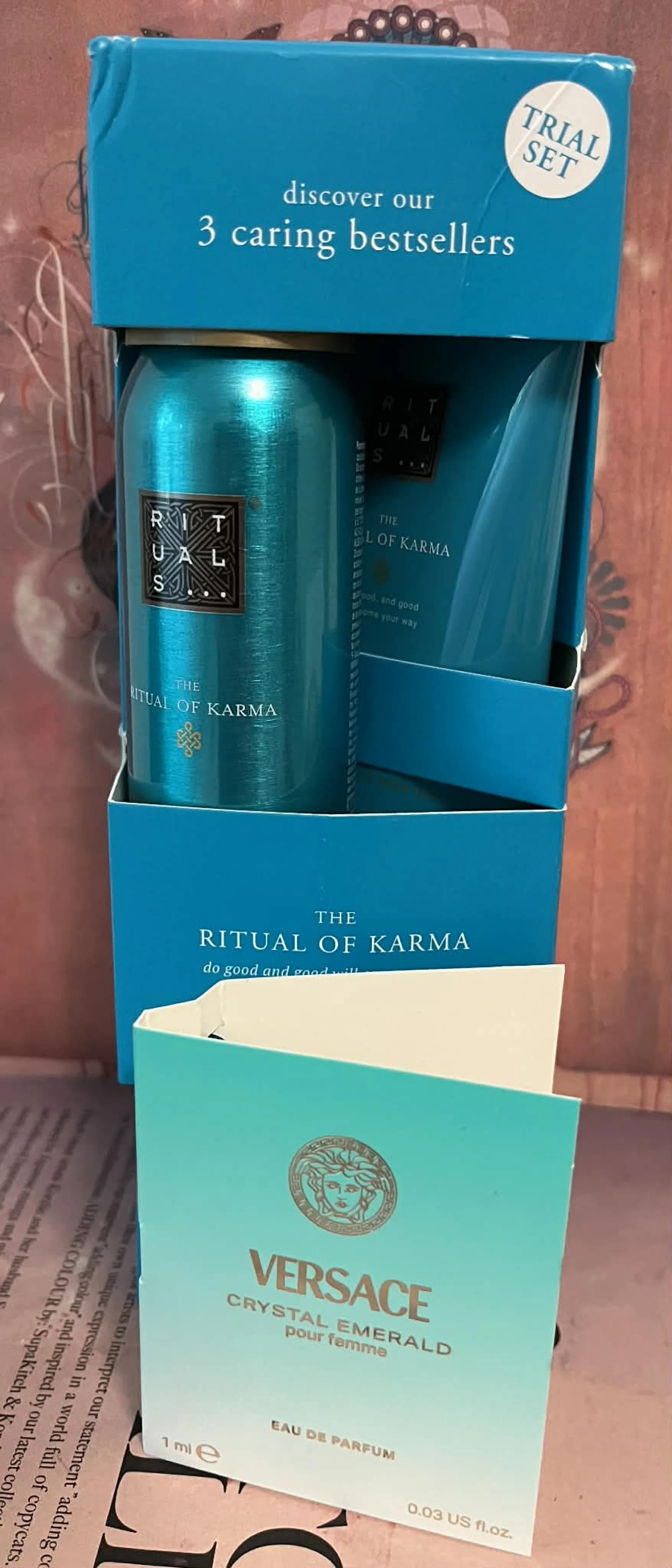 Rituals The Ritual Of Karma Testápoló, illatos türkiz szettben