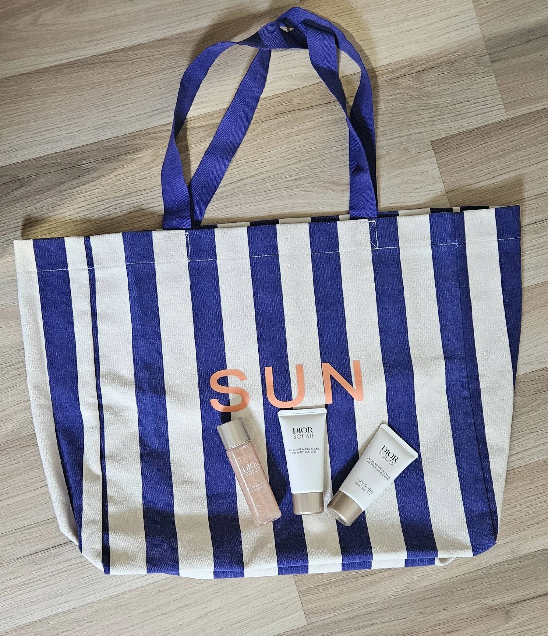 DIOR SOLAR TERMÉKEK ajándék strandtáska