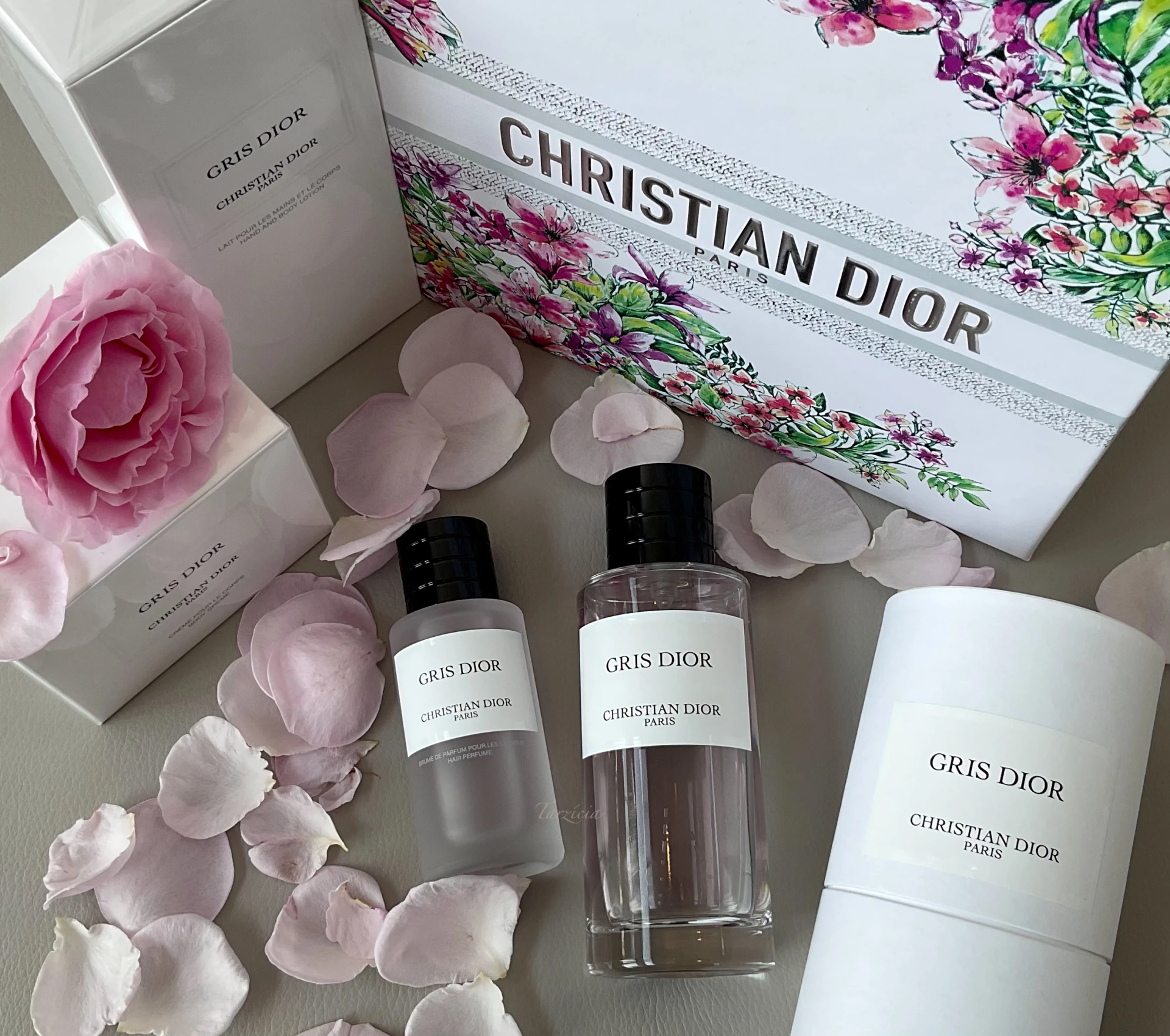 Dior La Collection Privée Gris Dior - parfüm, hajparfüm, miniatűr és gyári illatminta 🌹