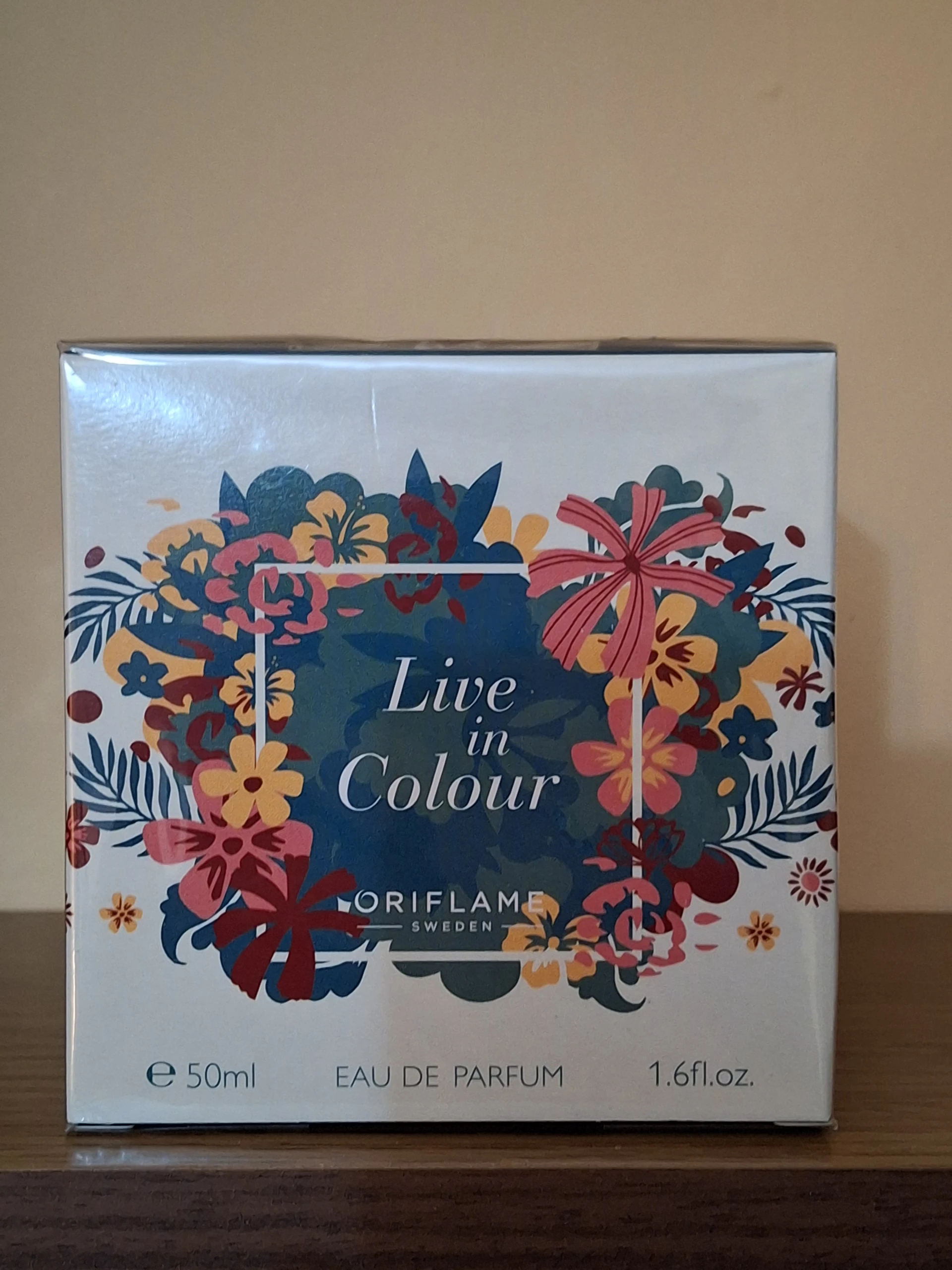 Oriflame Live In Colour