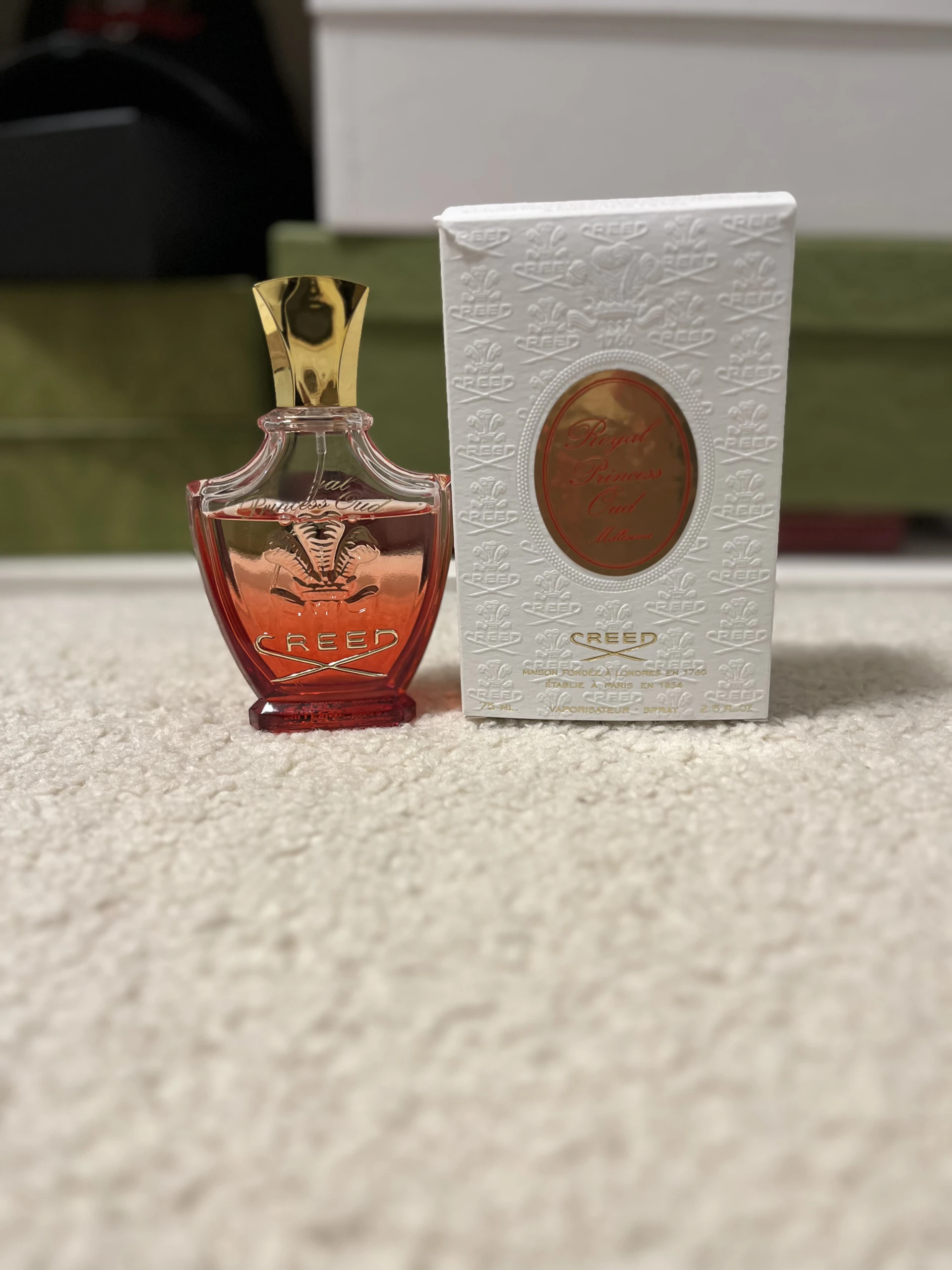 Eredeti Creed Royal Princess Oud női parfüm