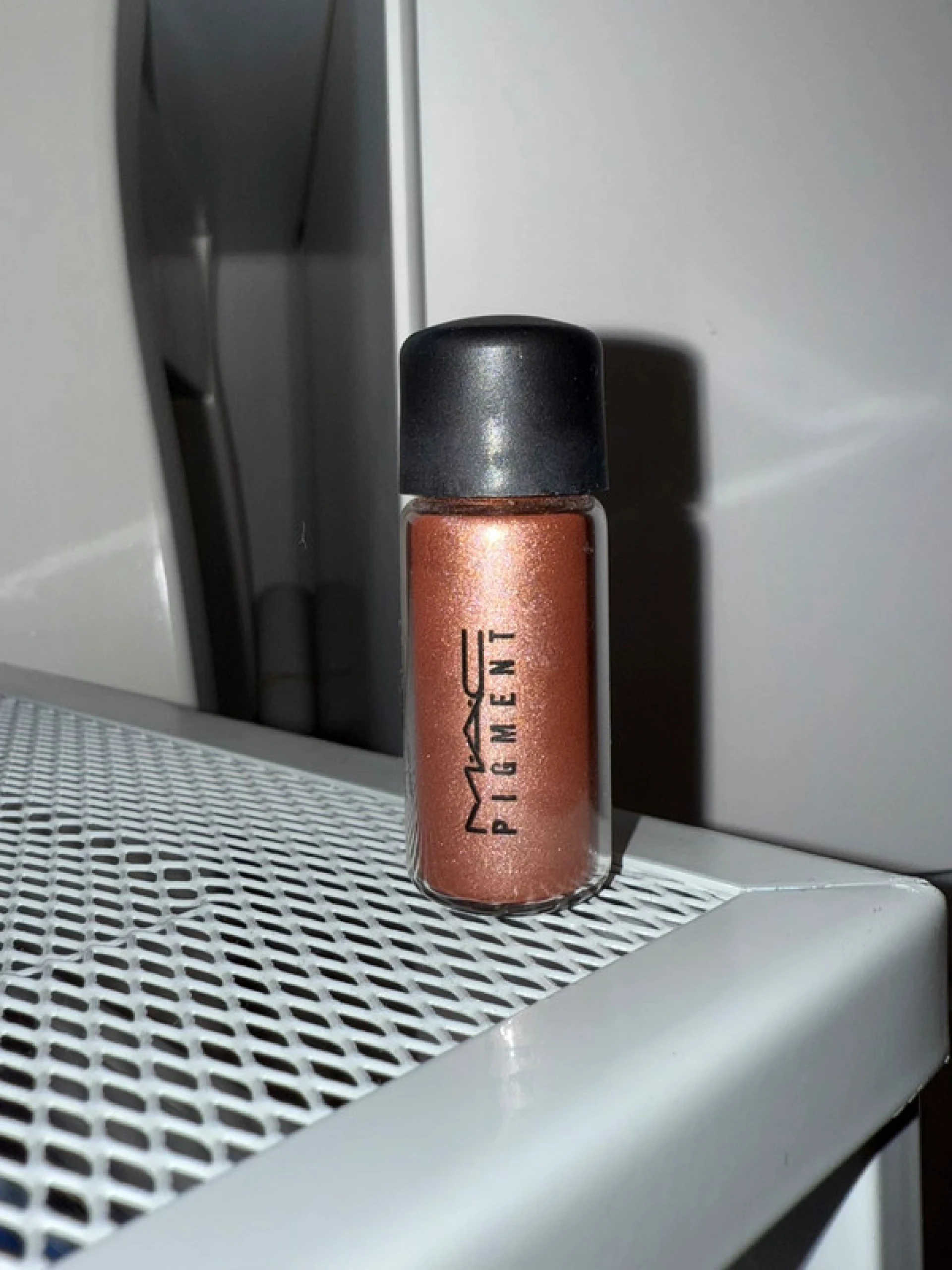MAC Mini pigment - TAN
