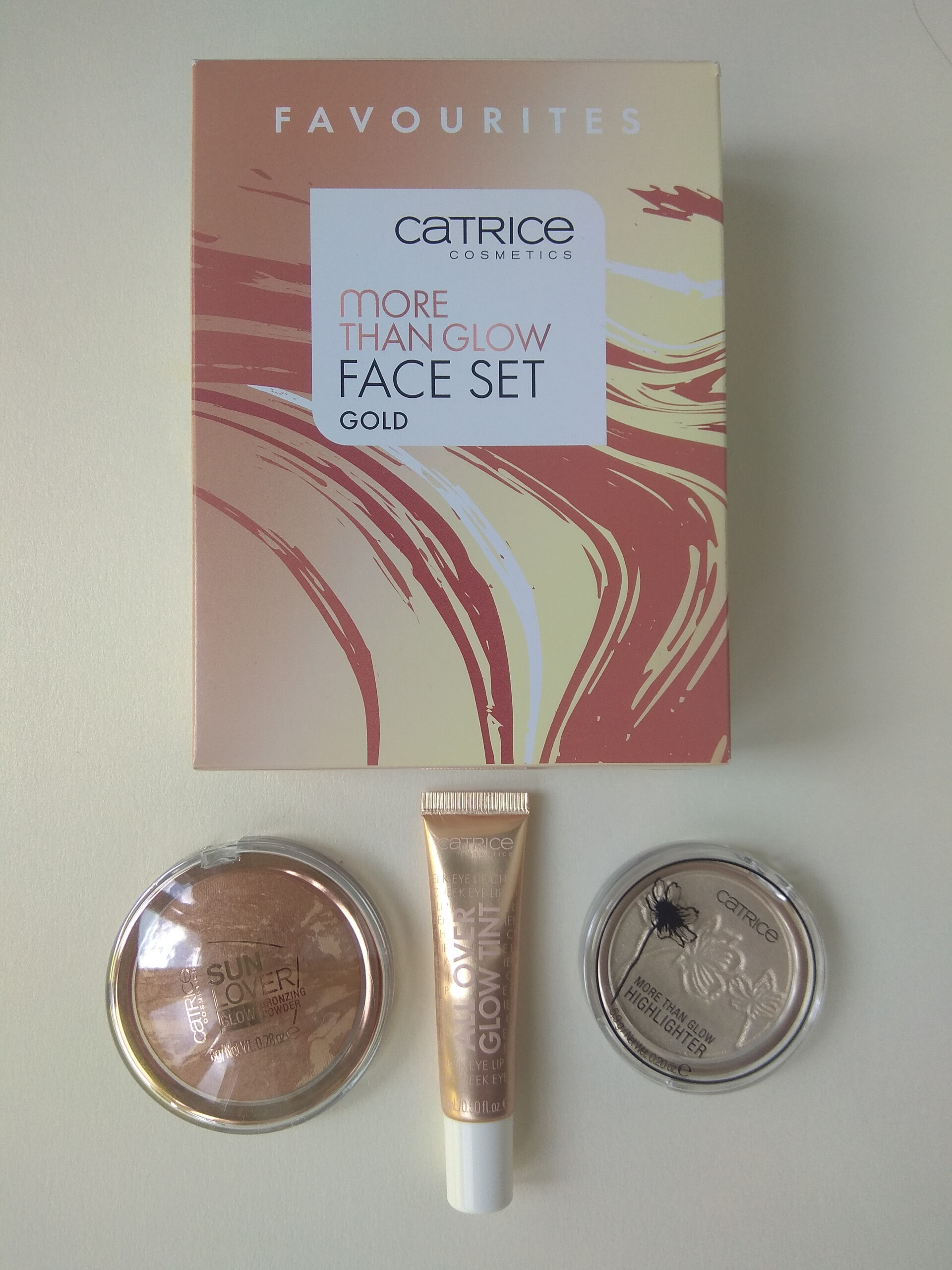 AKCIÓ! Új Catrice More Than Glow Gold szett