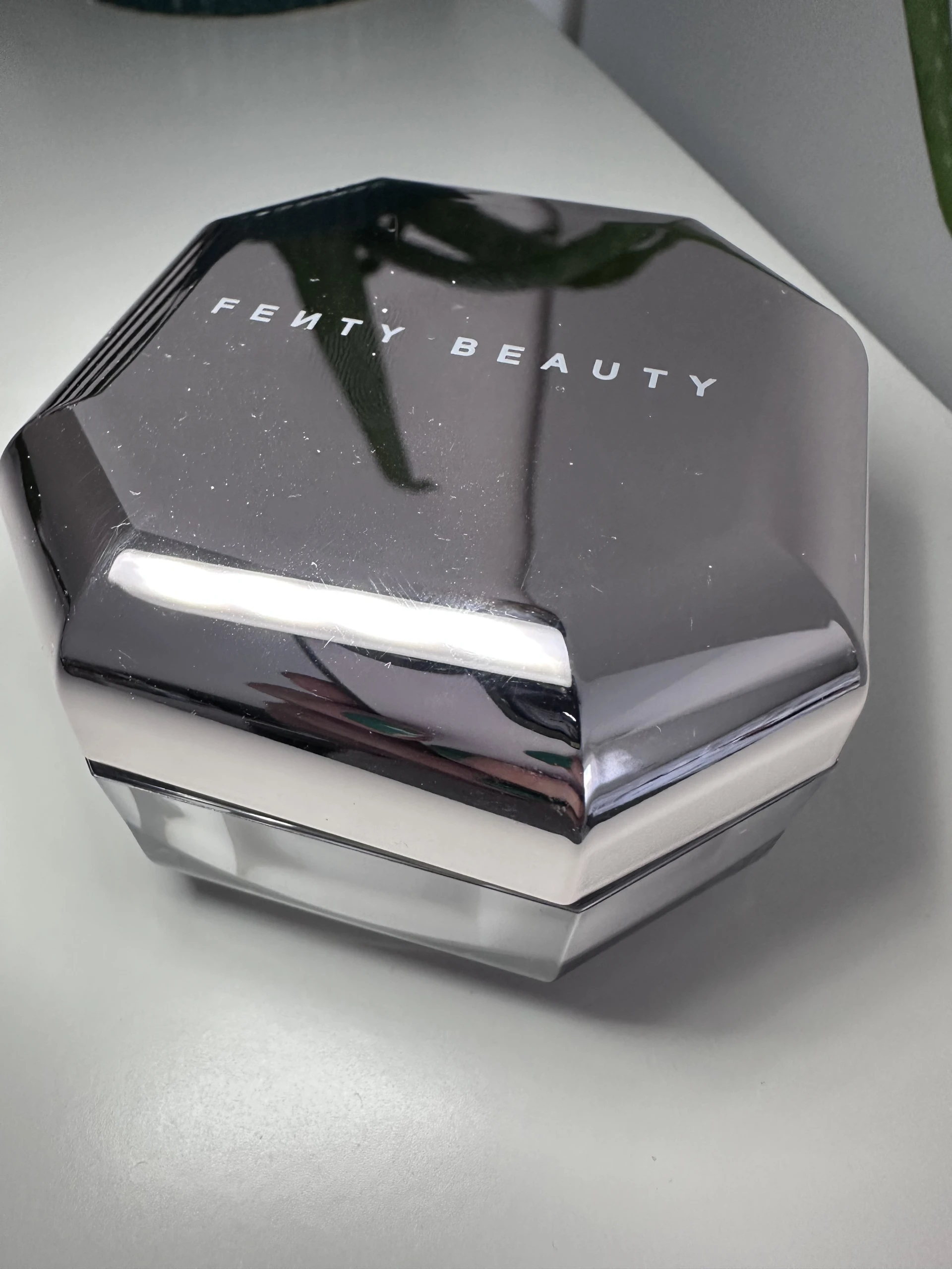 FENTY Beauty Pro Filt'r Instant Retouch Setting Powder Lavender