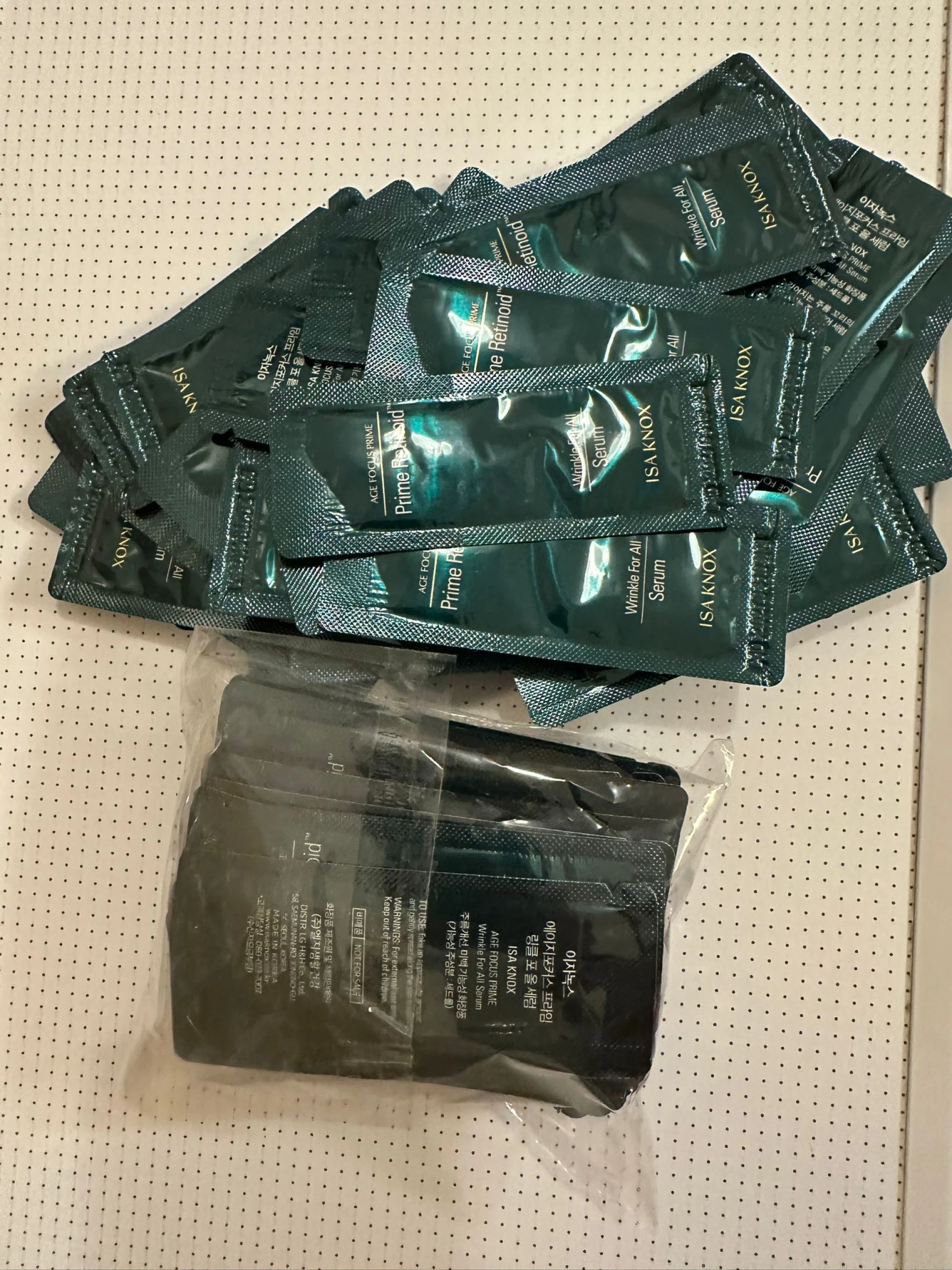 Isa Knox Age Focus Prime Wrinkle For All Serum mintacsomag, 69 db
