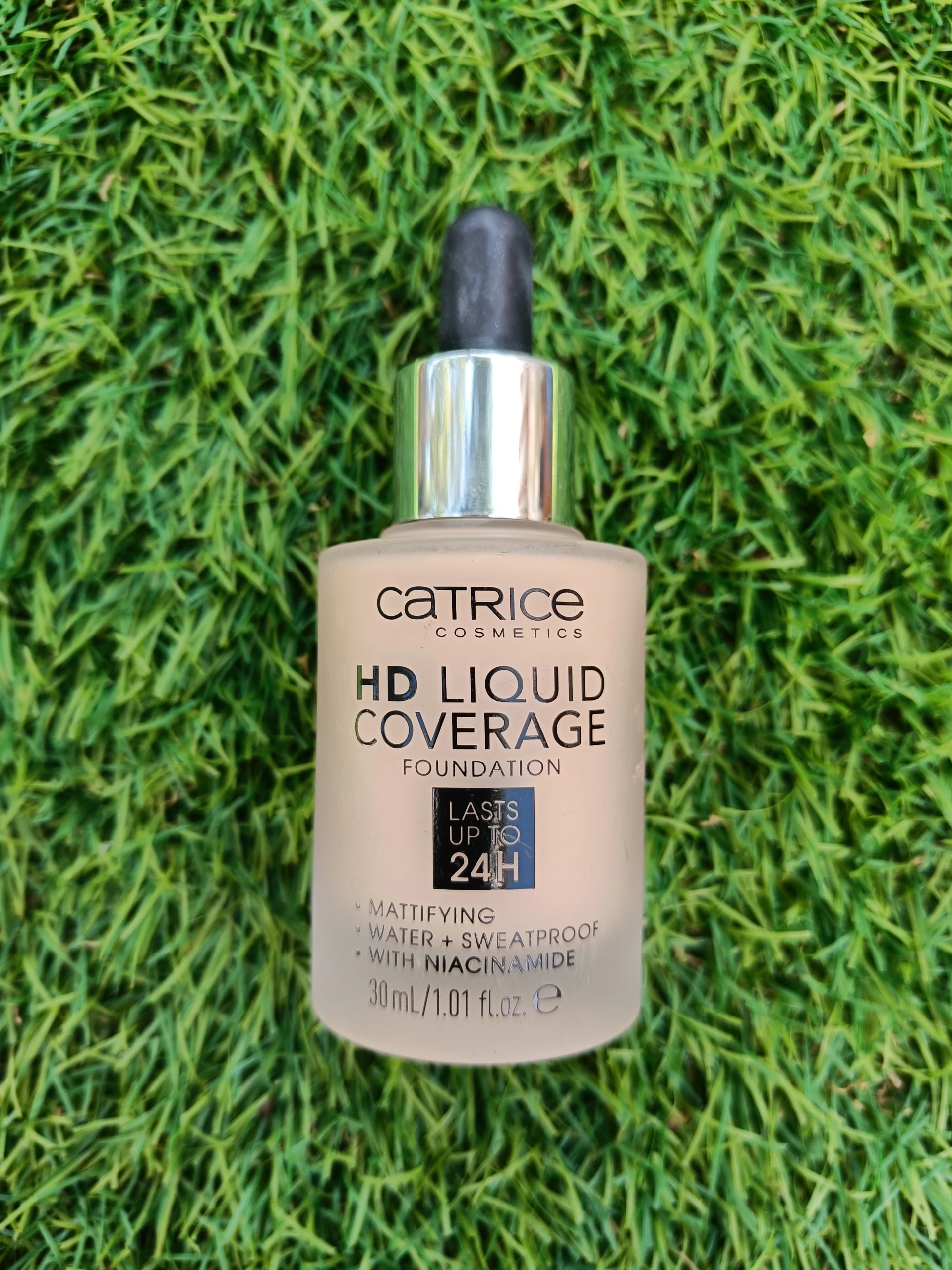 Catrice HD Liquid Coverage Alapozó
