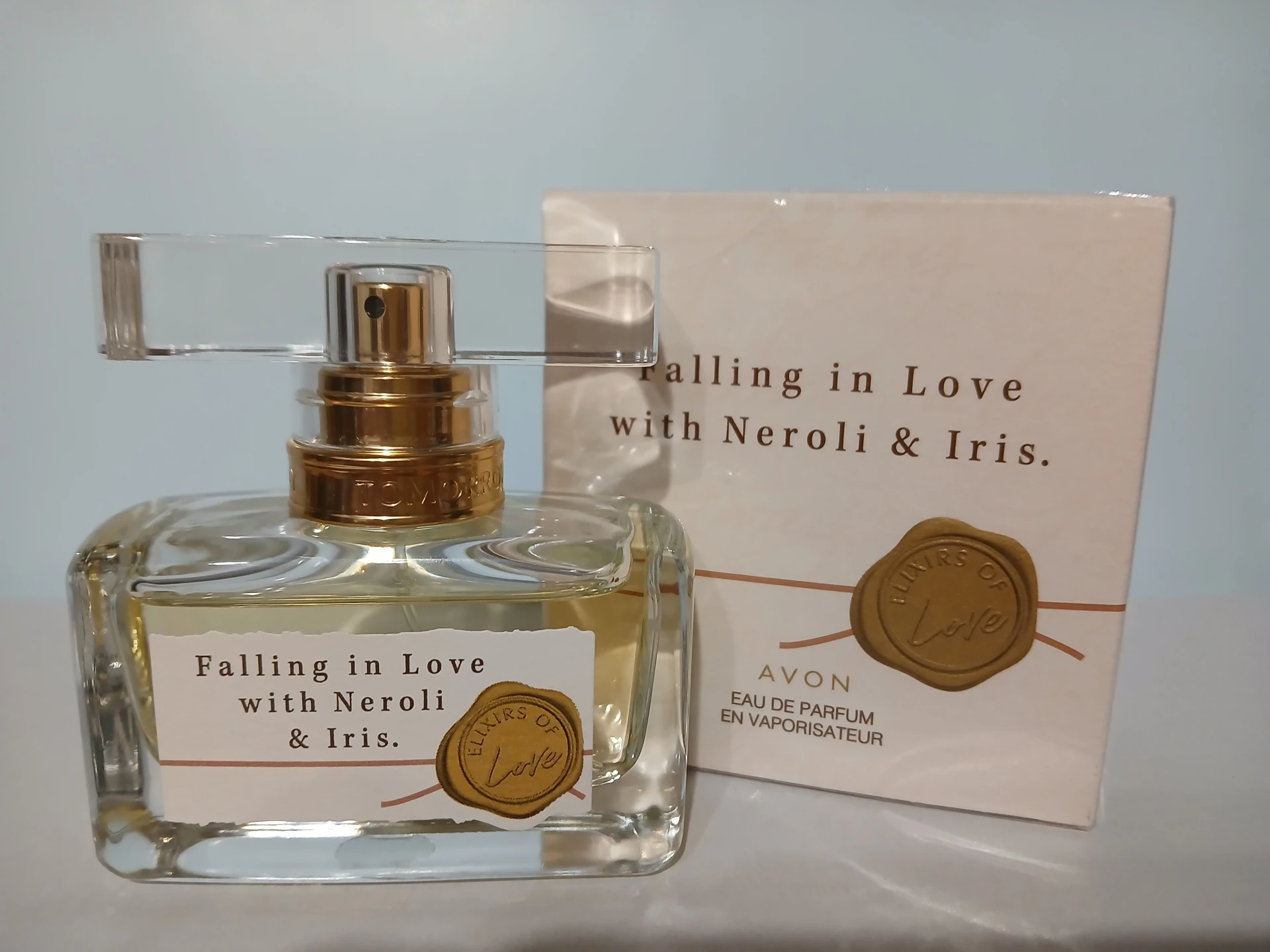 Avon TTA Falling in love with neroli and iris