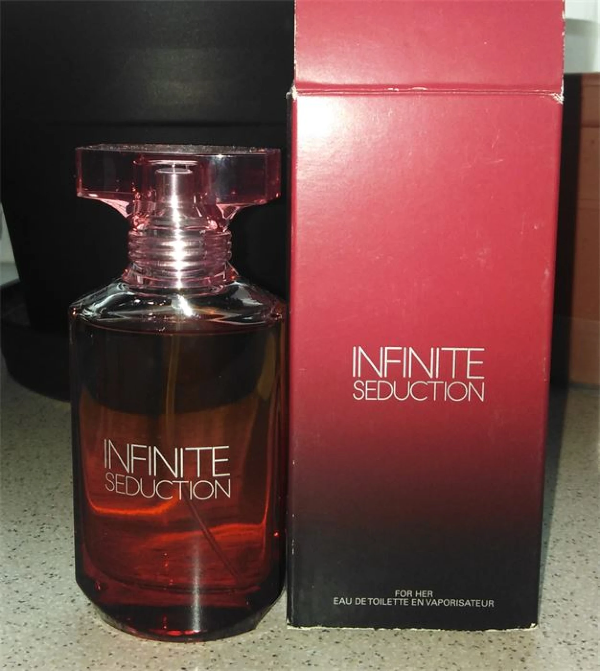 Avon Infinite Seduction parfümszóróban* eladó