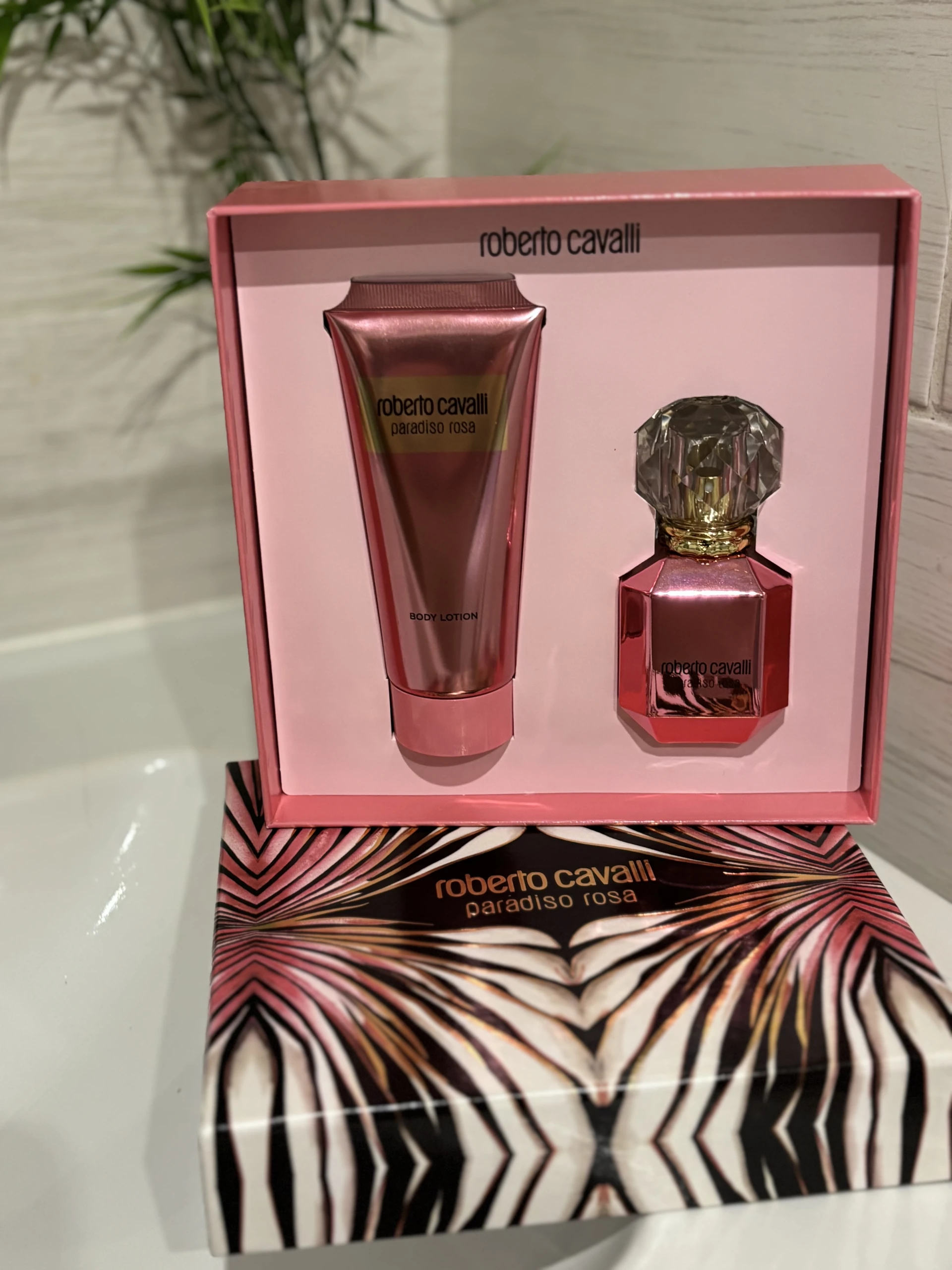 Roberto Cavalli paradiso rosa ajándékszett